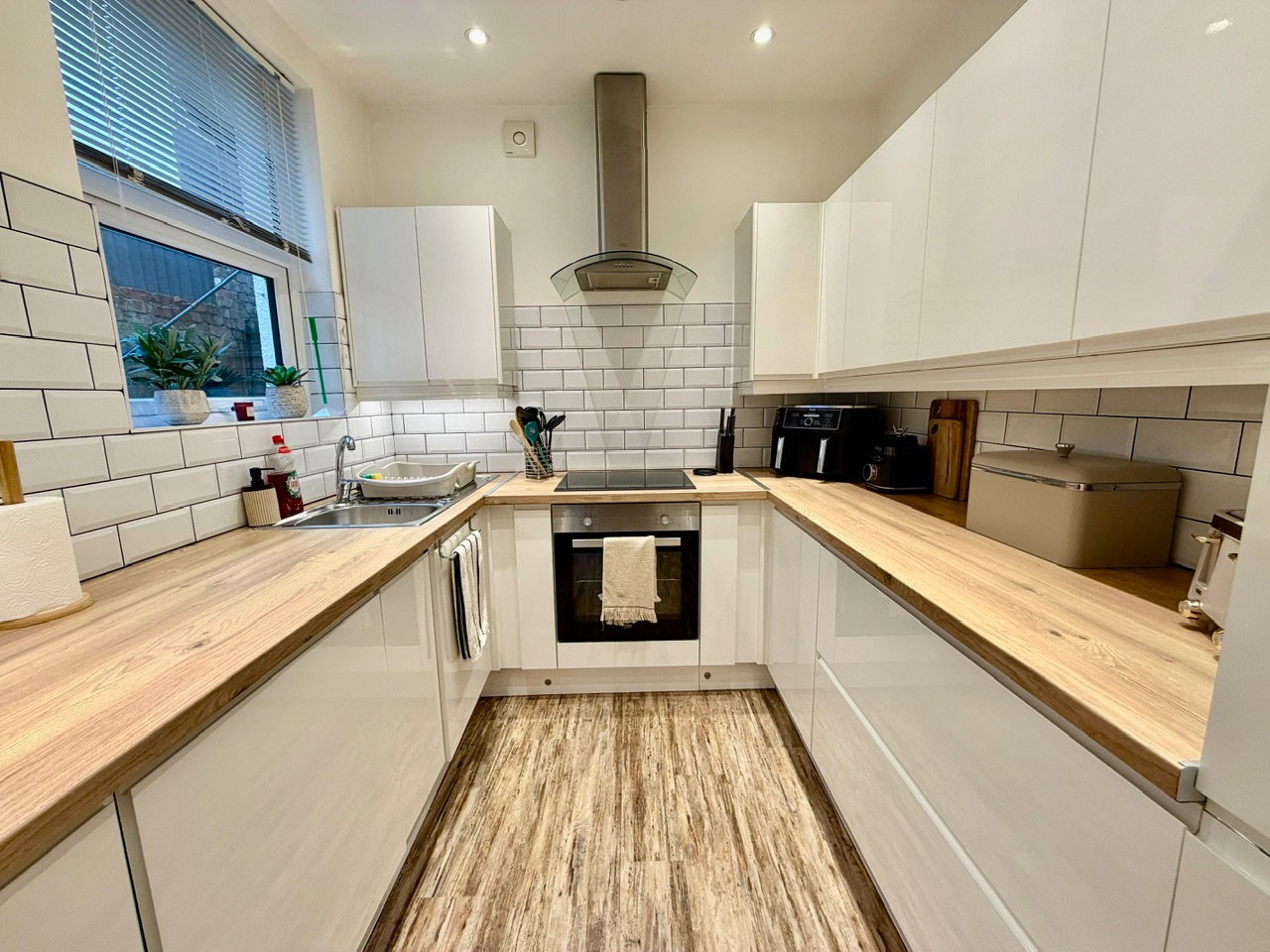 Terraced House for sale in Pontypool, Hanbury Road, Pontnewynydd, Pontypool, NP4 6PN