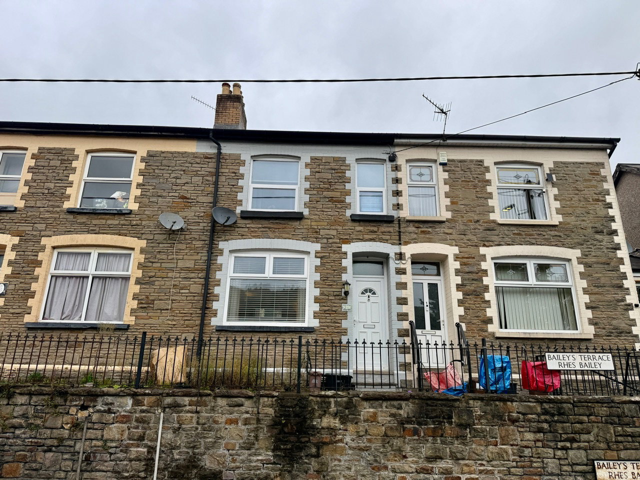 Terraced House for sale in Pontypool, Hanbury Road, Pontnewynydd, Pontypool, NP4 6PN