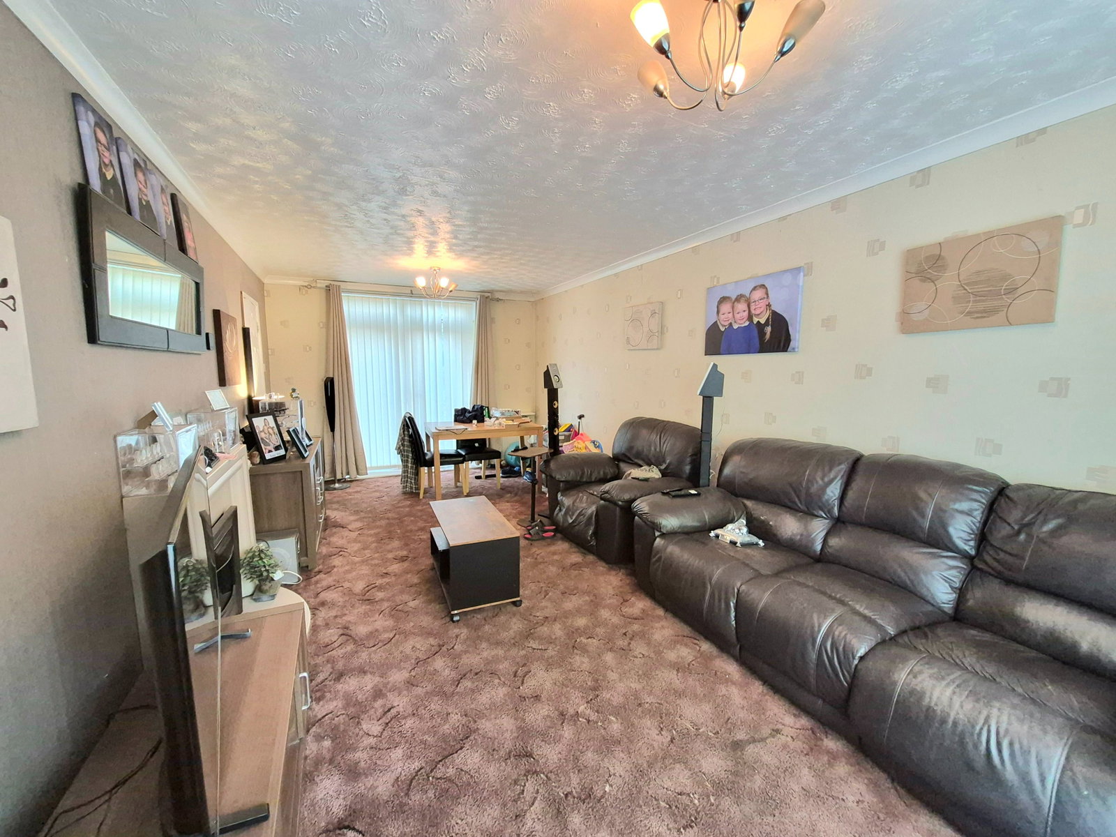 Semi Detached House for sale in Macclesfield, 73 Gawsworth Road, Macclesfield SK11 8UF