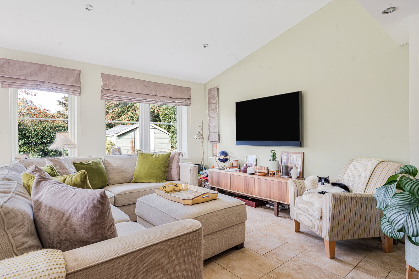 Detached House for sale in Brackley, Rose Drive, Brackley, NN13 6NU