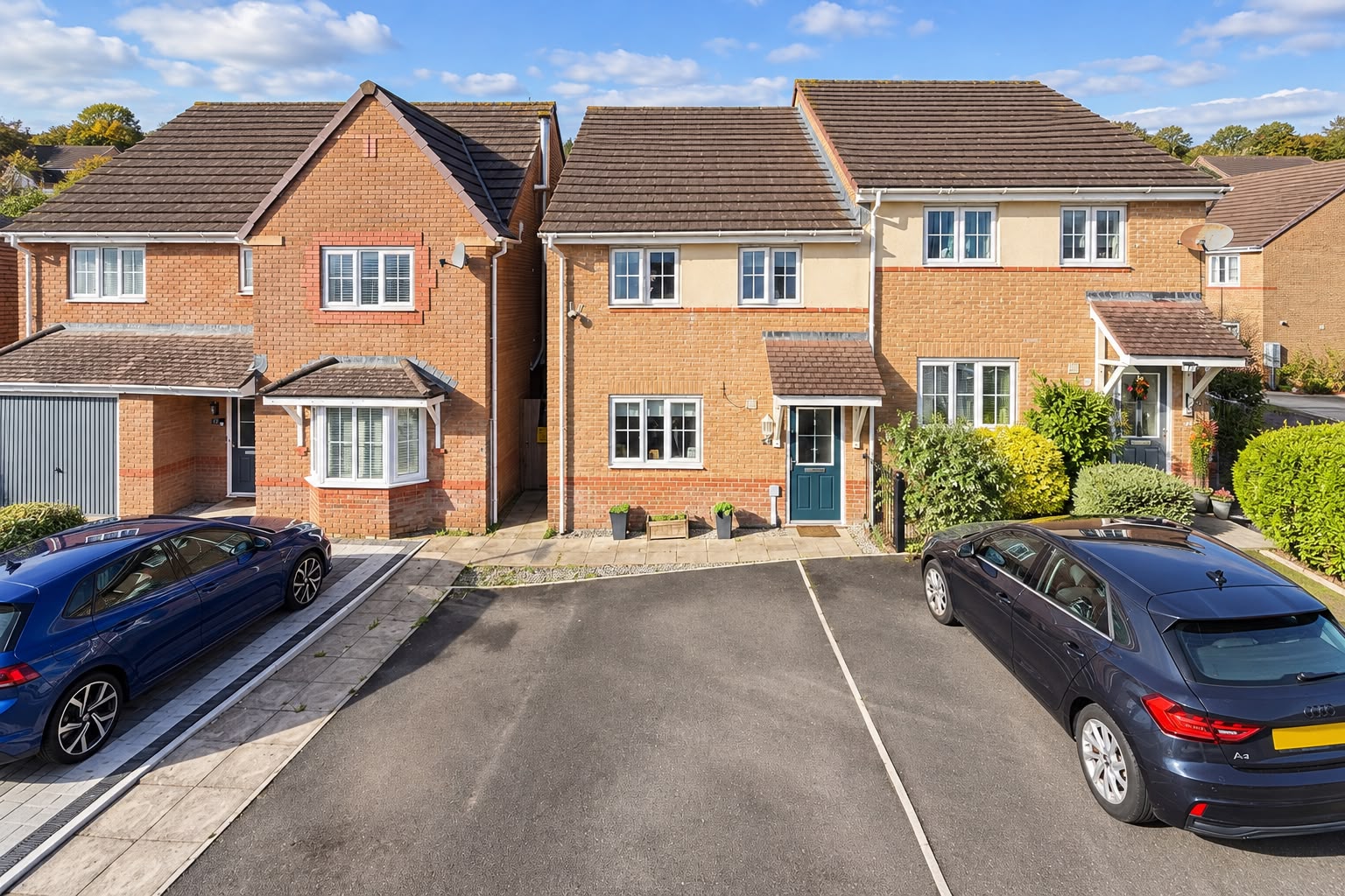 Semi Detached House for sale in Llanelli, Bryn Uchaf, Bryn, Llanelli, Carmarthenshire SA14
