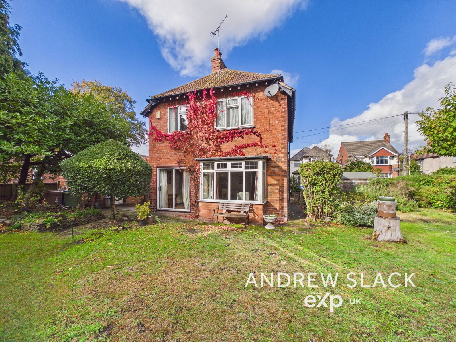 Detached House for sale in Mansfield, Normanton Drive, Mansfield, NG18 3AQ