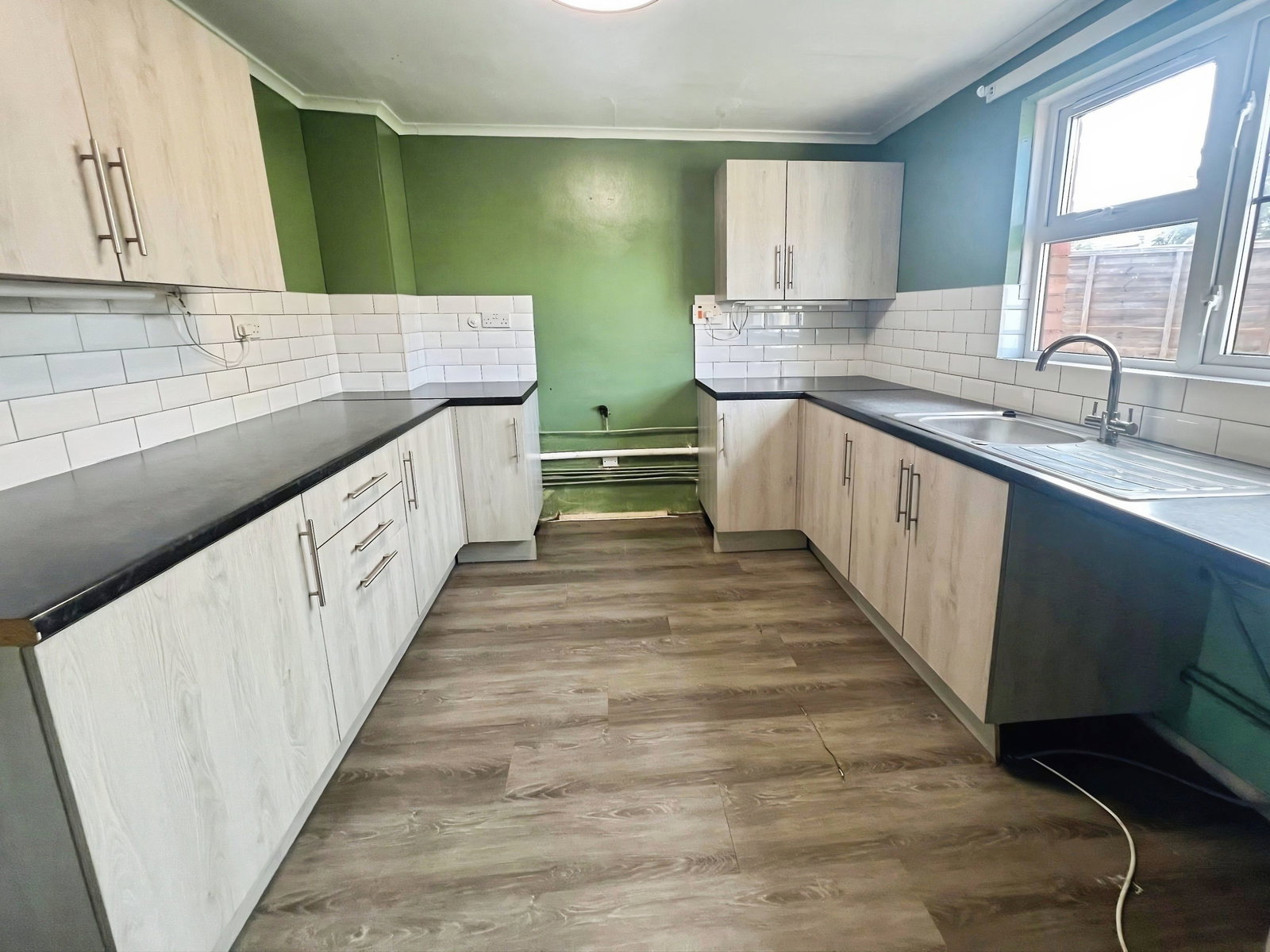Semi Detached House for sale in Stourport-on-severn, Watchtower Road, Wilden Top, Stourport-on-severn, DY13 9JN