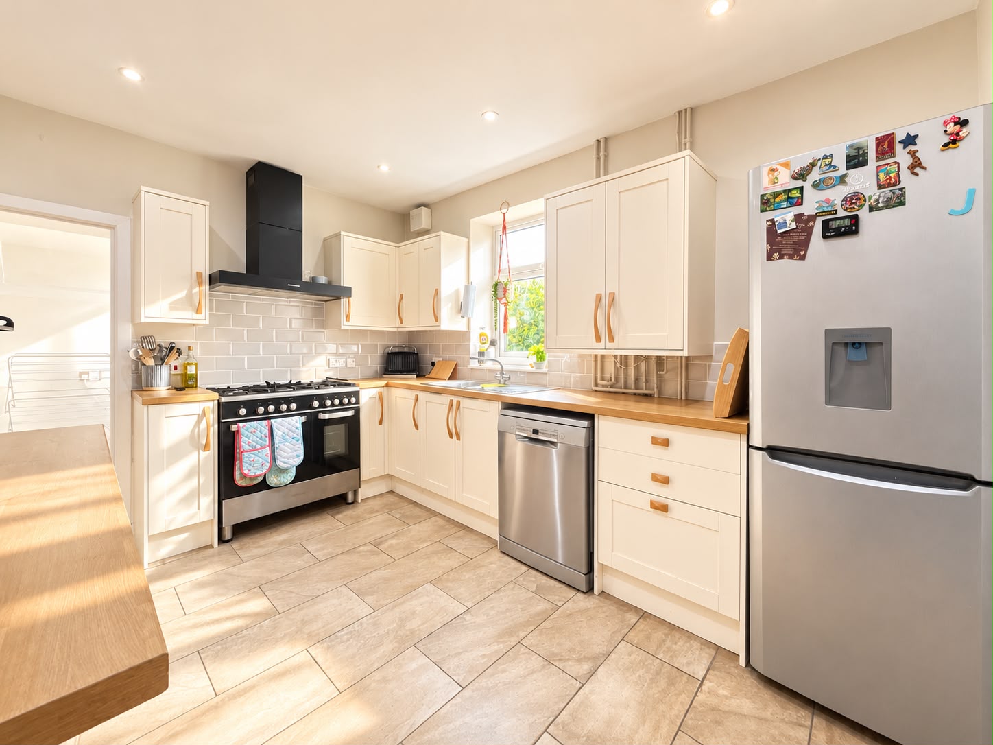 Semi Detached House for sale in Swansea, Borough Road, Loughor, Swansea, West Glamorgan SA4