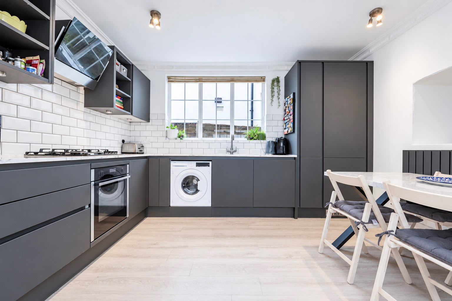 Ground Floor Flat for sale in Bromley, Queen Anne Avenue, Bromley, BR2