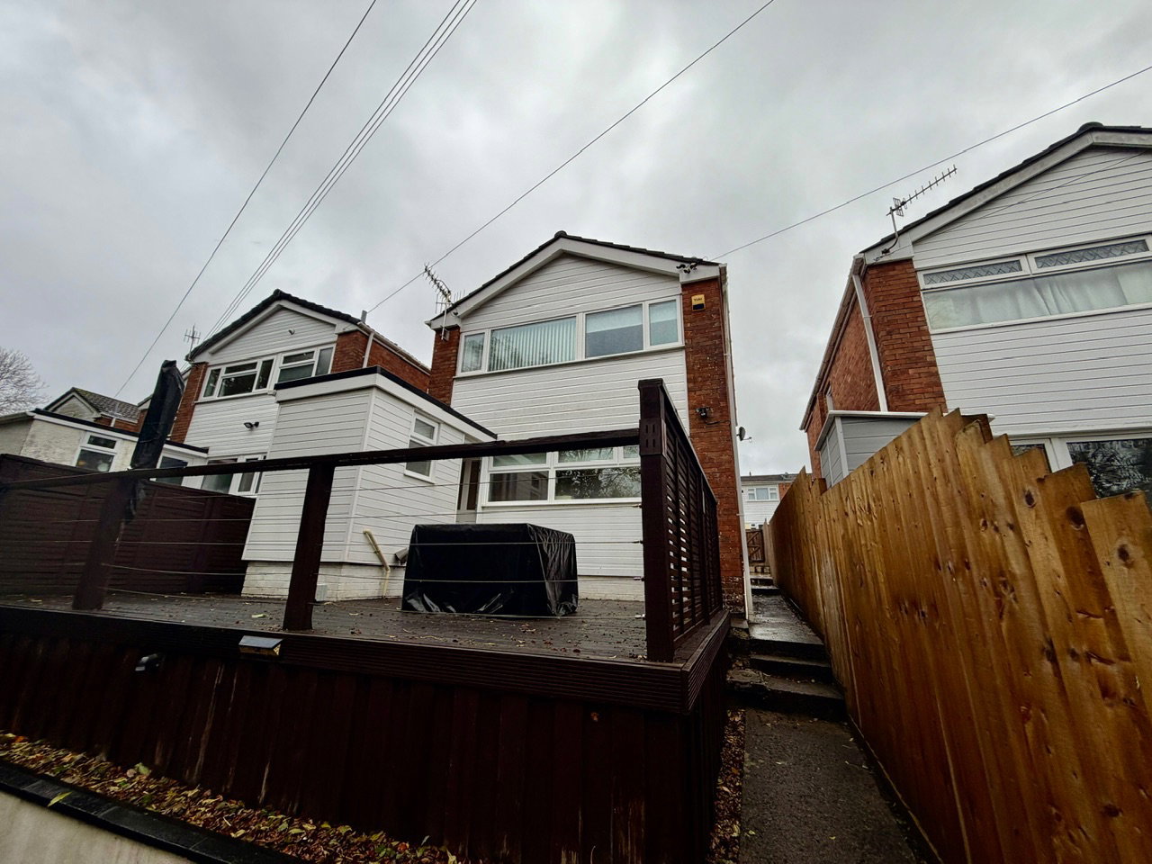 Detached House for sale in Blackwood, Sycamore Court, Woodfieldside, Blackwood, NP12 0DA