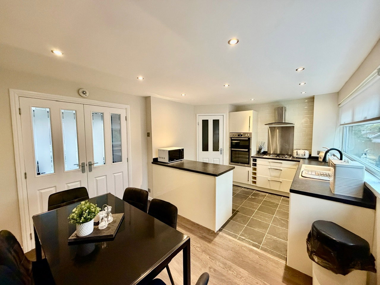 Detached House for sale in Blackwood, Sycamore Court, Woodfieldside, Blackwood, NP12 0DA