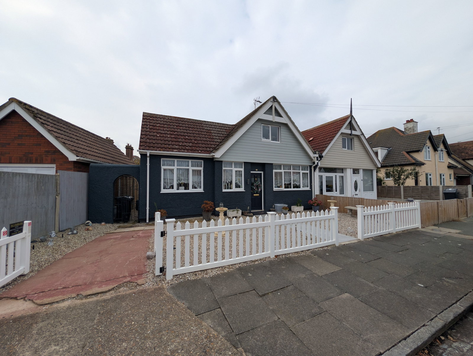 Semi Detached House for sale in Clacton-on-sea, Avondale Road, Clacton-on-sea, CO15 6ER