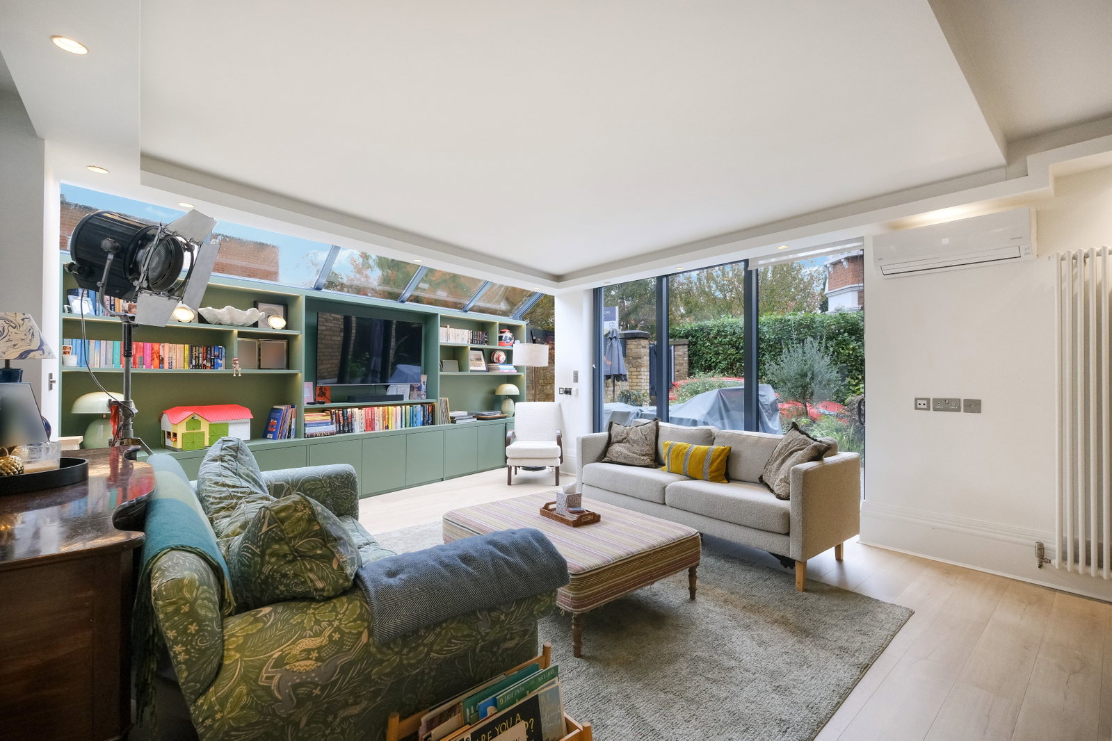 Ground Floor Flat for sale in London, Plympton Road, Brondesbury, NW6, 1311 m²