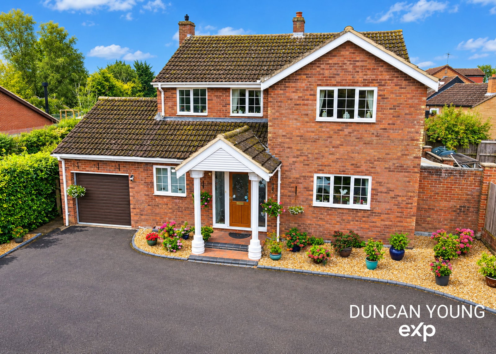 Detached House for sale in St. Neots, High Street, Graveley, St. Neots, PE19 6PL, 1779 m²