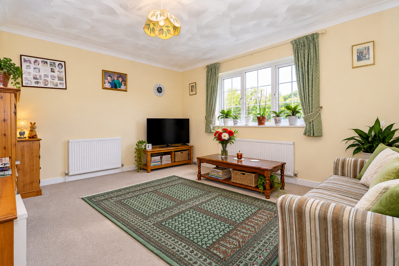 Detached House for sale in St. Neots, High Street, Graveley, St. Neots, PE19 6PL, 1779 m²