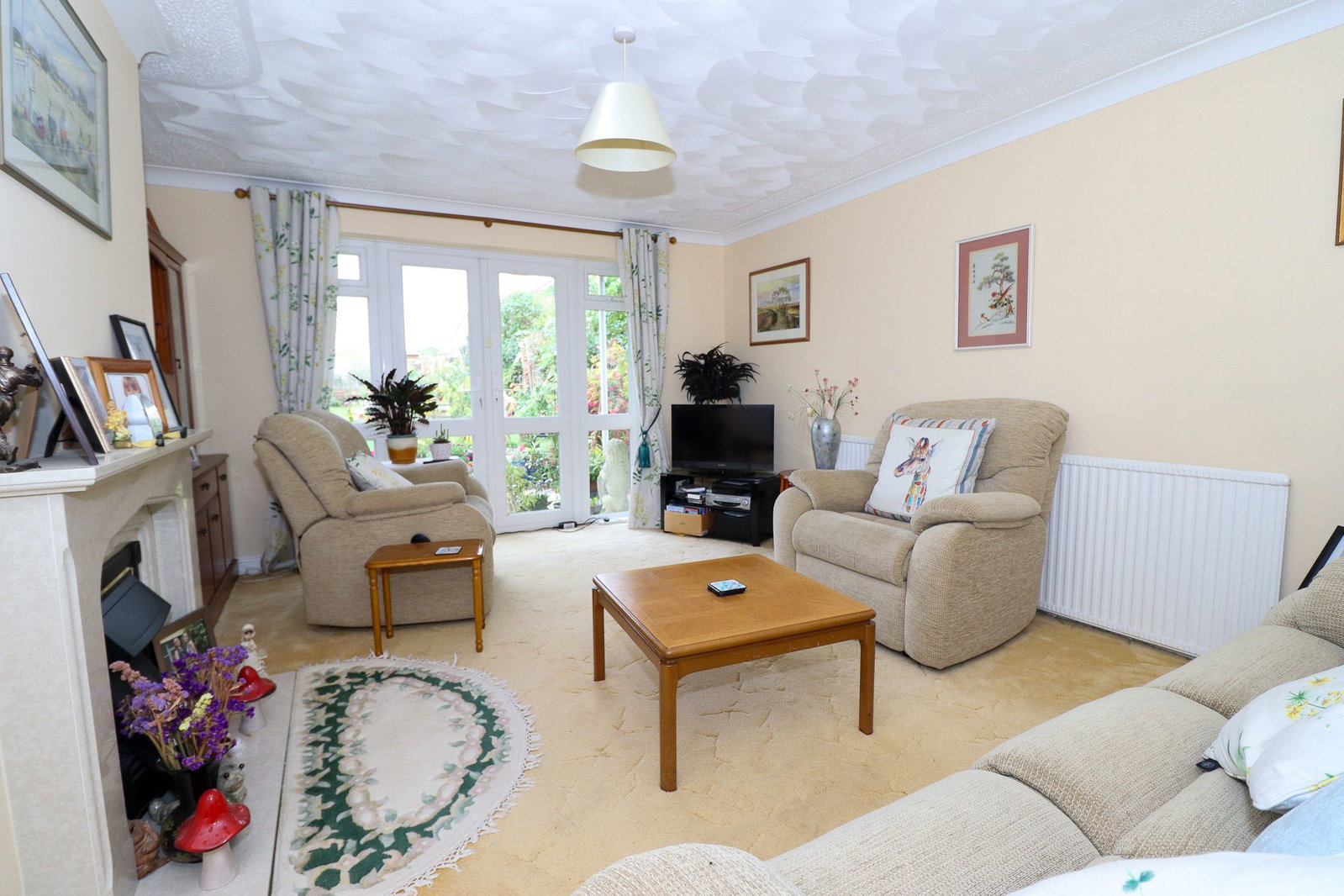 Detached House for sale in St. Neots, High Street, Graveley, St. Neots, PE19 6PL, 1779 m²