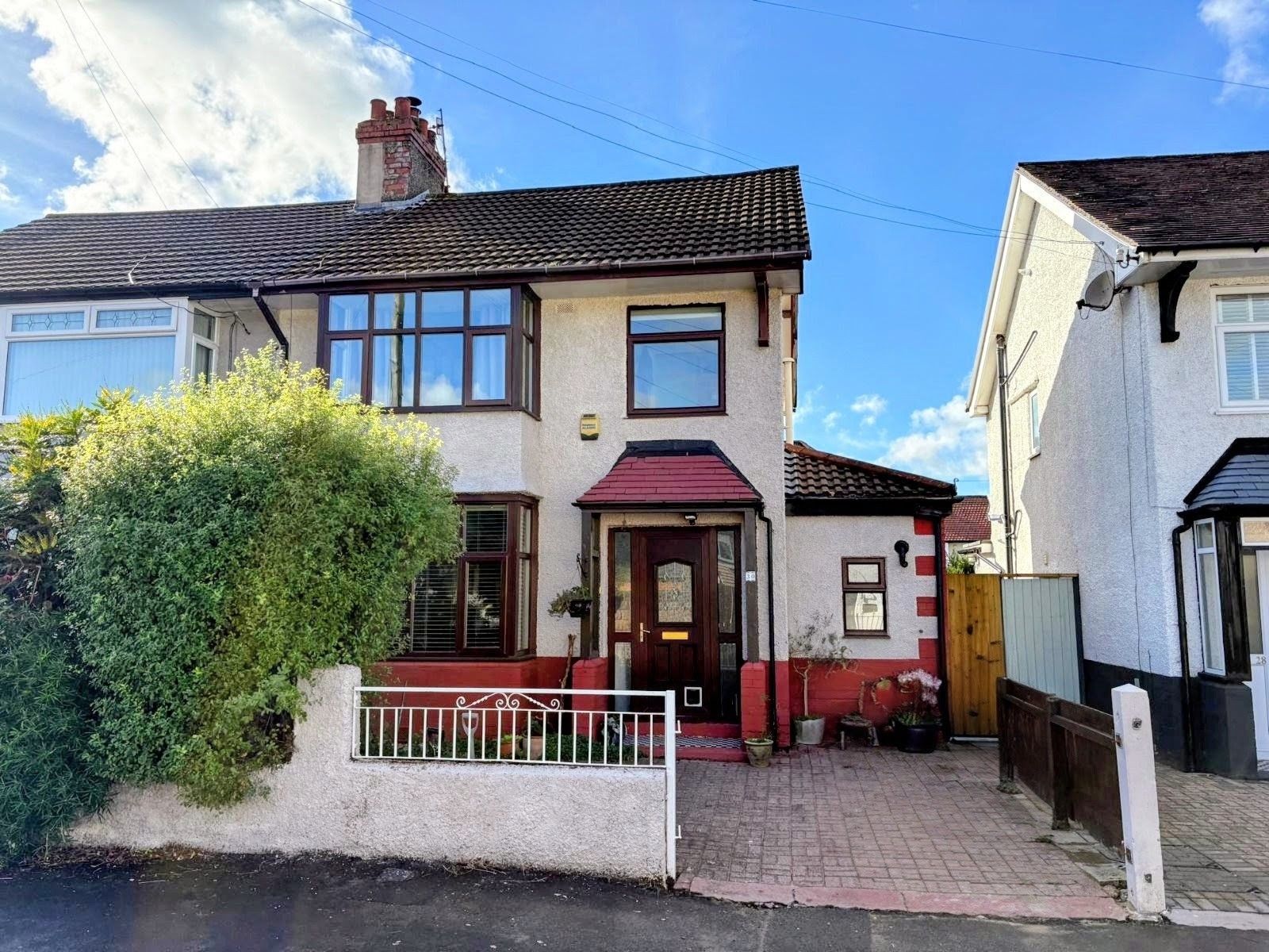 Semi Detached House for sale in Wirral, Snowdon Road, Wirral, 1141 m²
