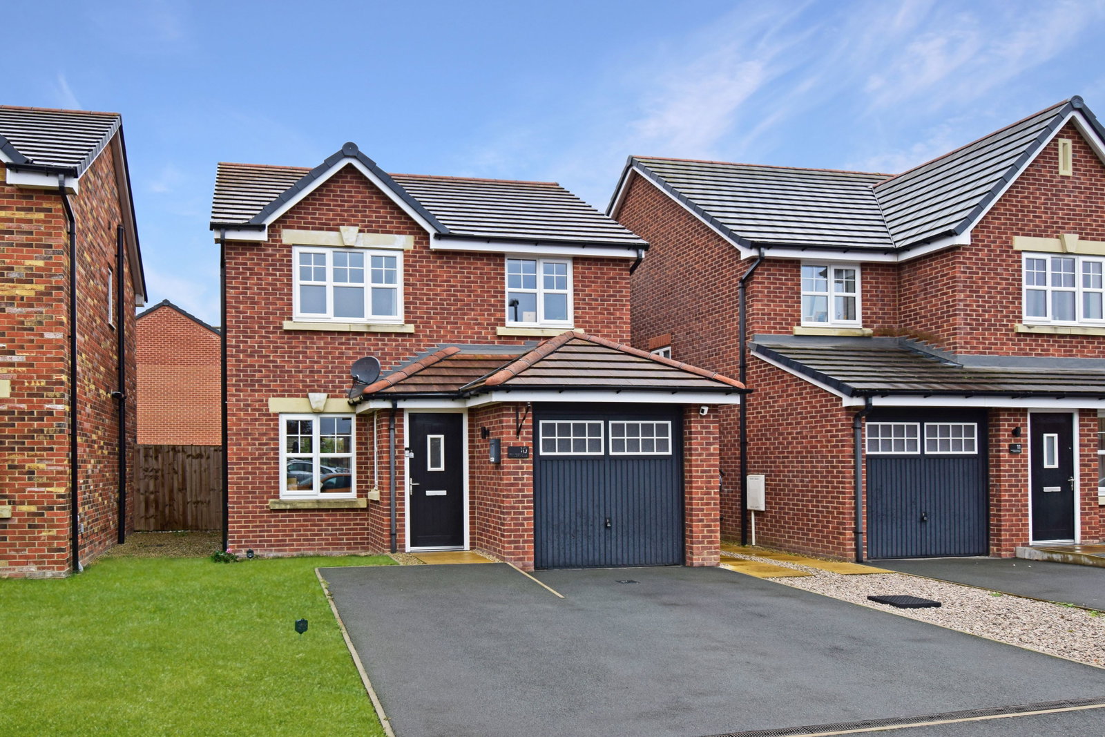 Detached House for sale in Leyland, Library Close, Farington, Leyland, PR25 3EU