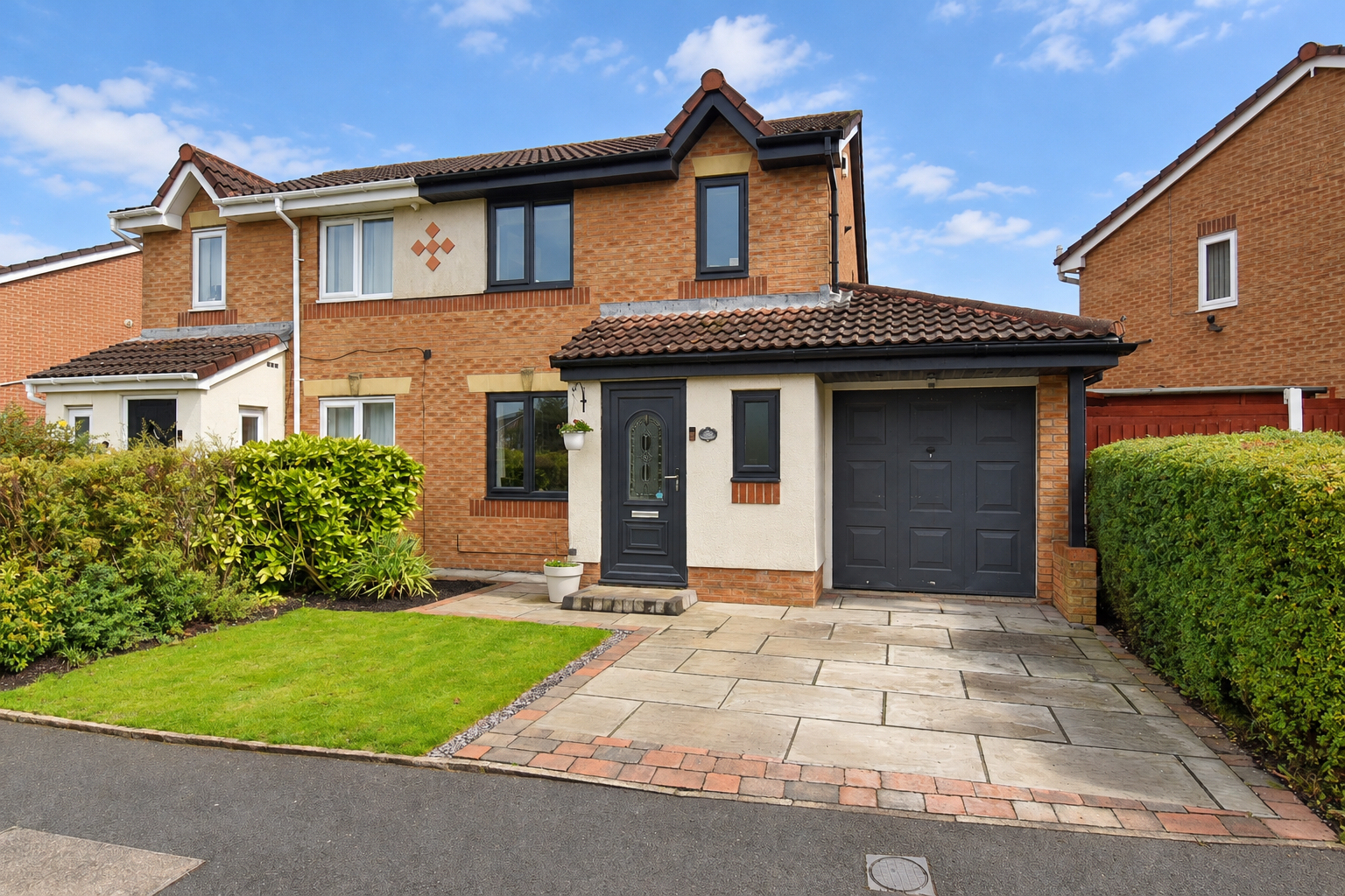 Semi Detached House for sale in Bolton, Butterwick Fields, Horwich, Greater Manchester, BL6, 899 m²