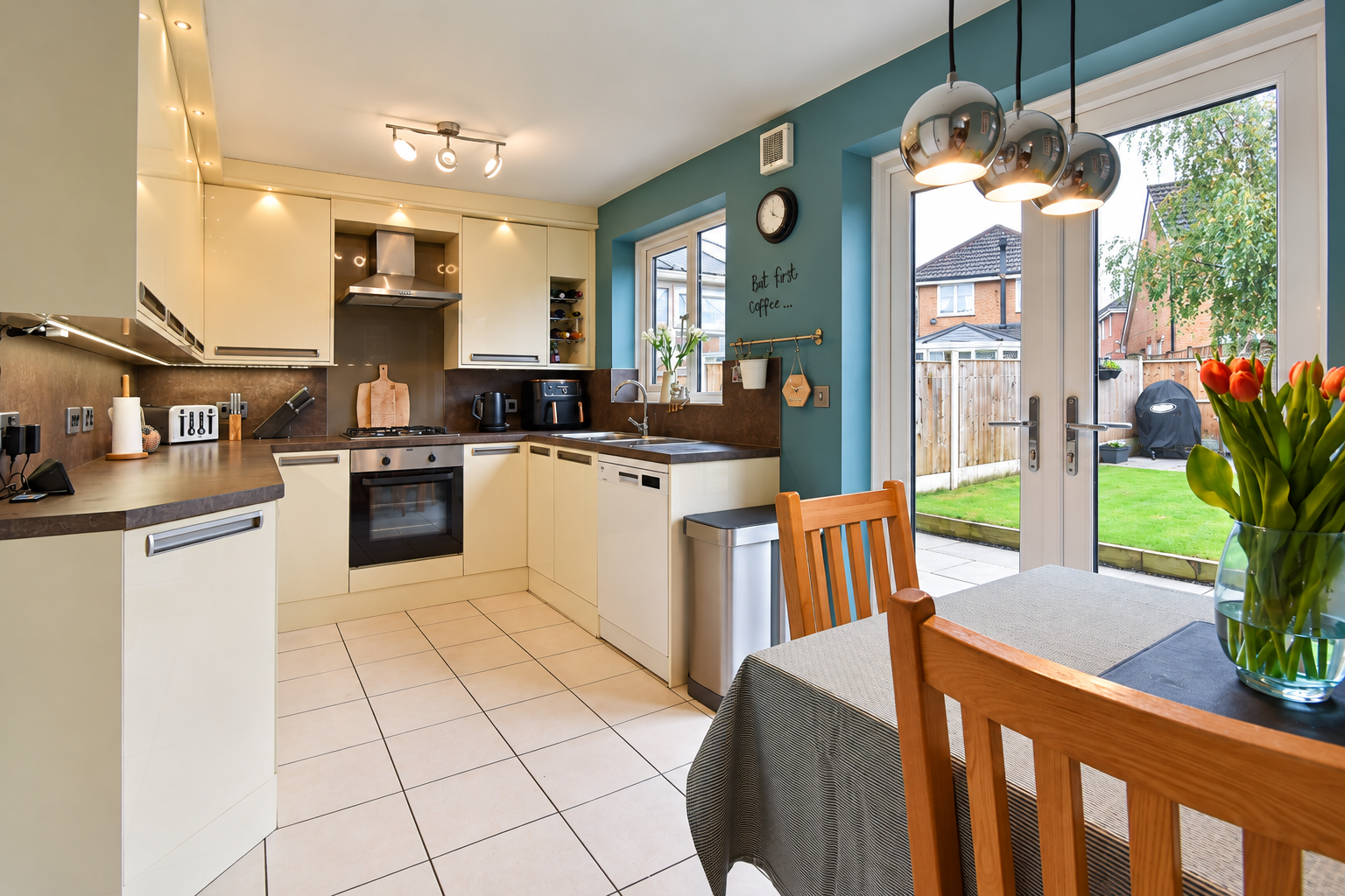 Semi Detached House for sale in Bolton, Butterwick Fields, Horwich, Greater Manchester, BL6, 899 m²