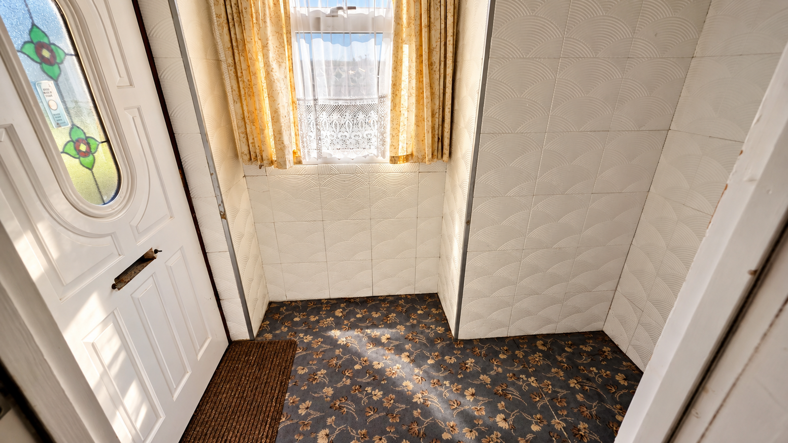 Semi Detached House for sale in Dartford, Cavell Crescent, Dartford, DA1 5NS