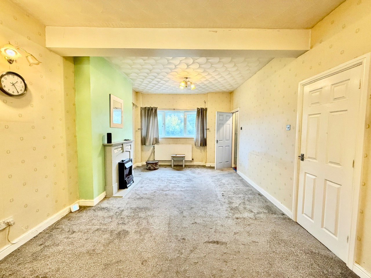 Terraced House for sale in Abertillery, Commercial Road, Llanhilleth, Abertillery, NP13 2JA