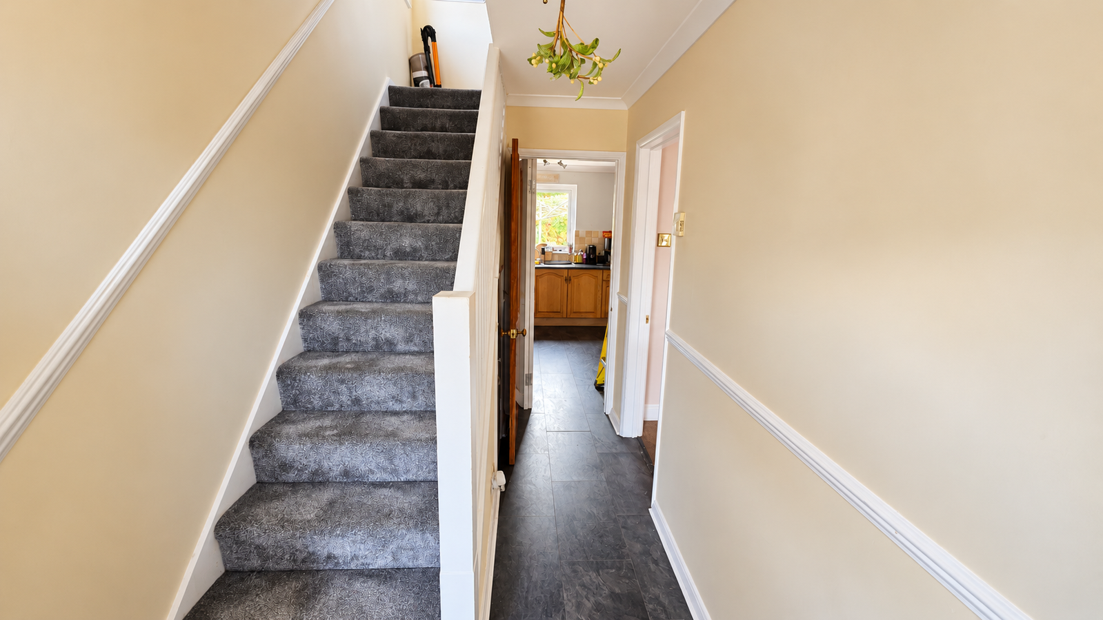 Semi Detached House for sale in Dartford, Greenbanks, Dartford, DA1 1NU