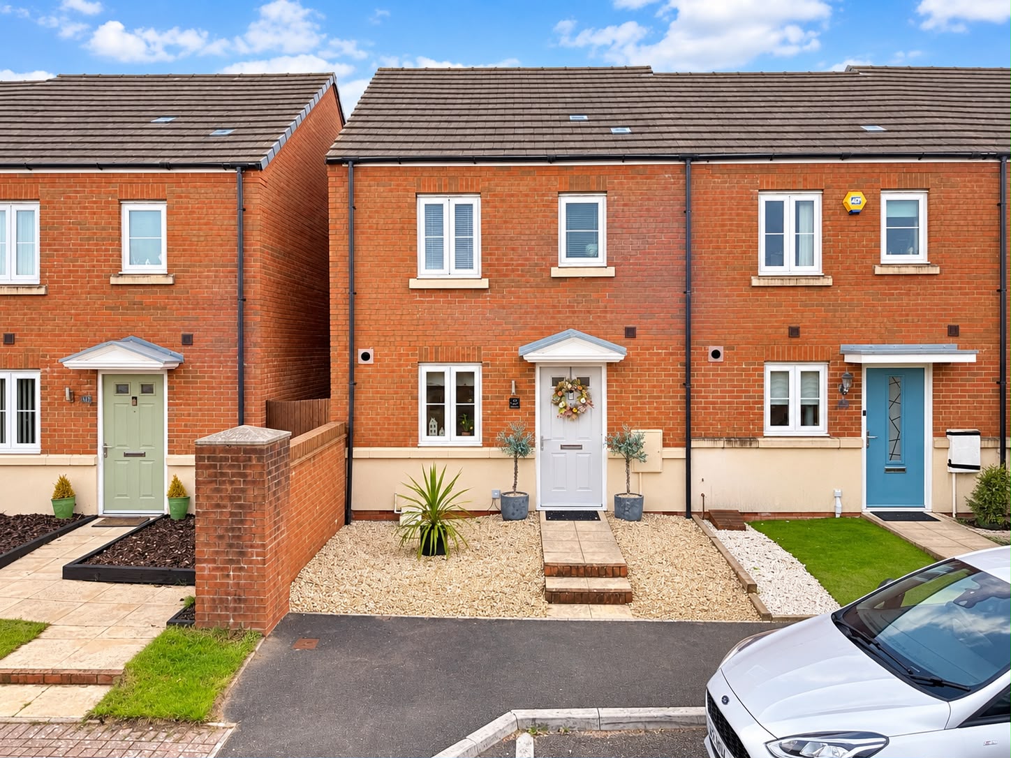 End Of Terrace House for sale in Llanelli, Stryd Bennett, Llanelli, Carmarthenshire SA15