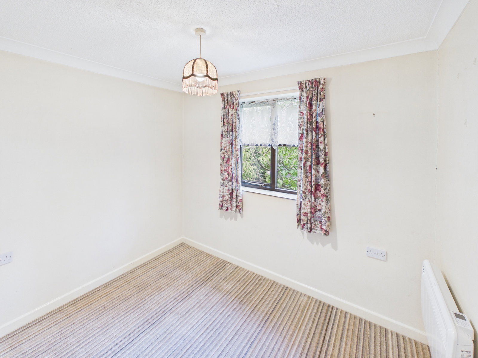Flat for sale in Stowmarket, 31 Lucena Court, Stowmarket, 570 m²