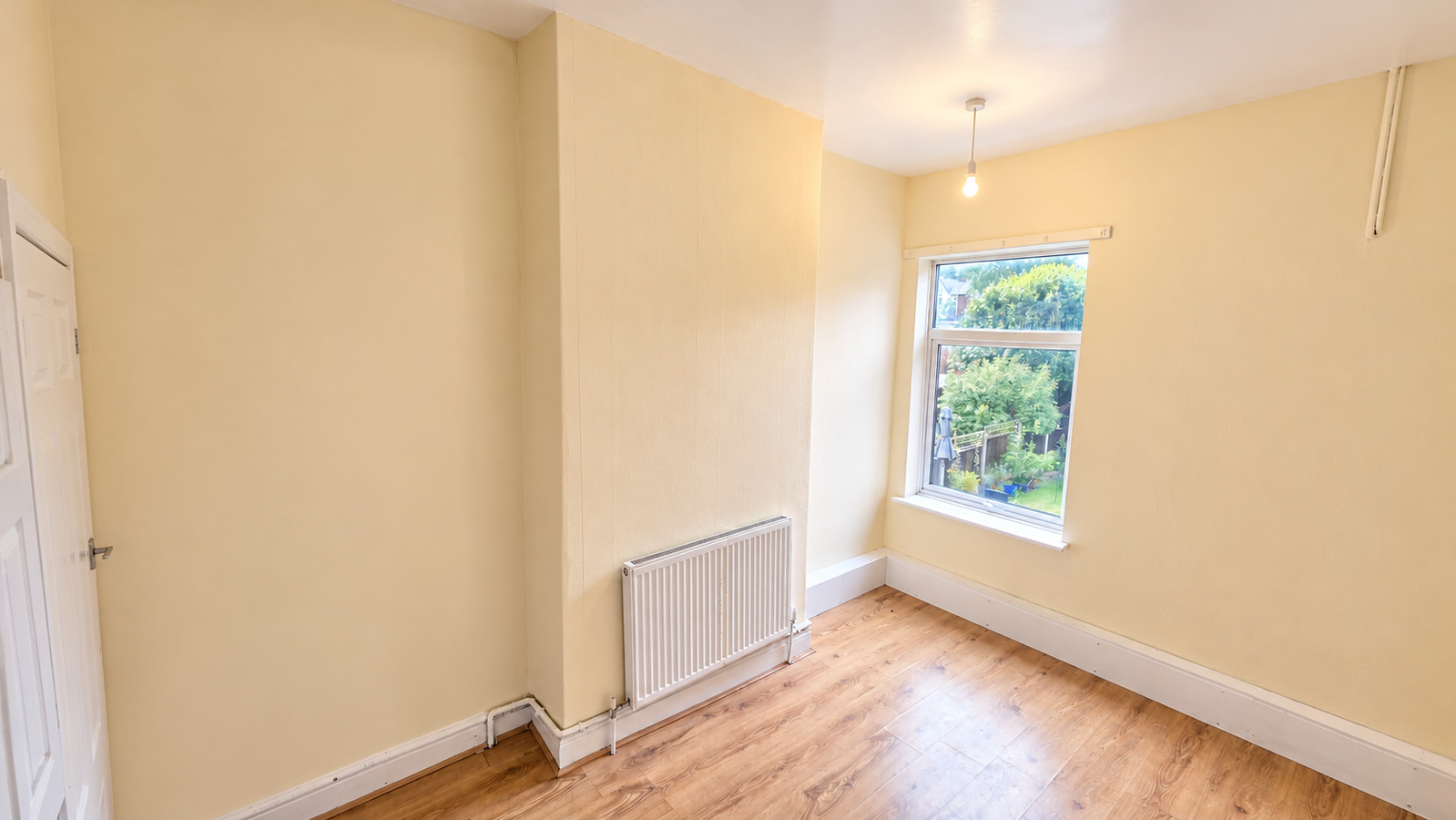 Terraced House for sale in Mansfield Woodhouse, George Street, Mansfield Woodhouse, South Yorkshire, NG19 1BW