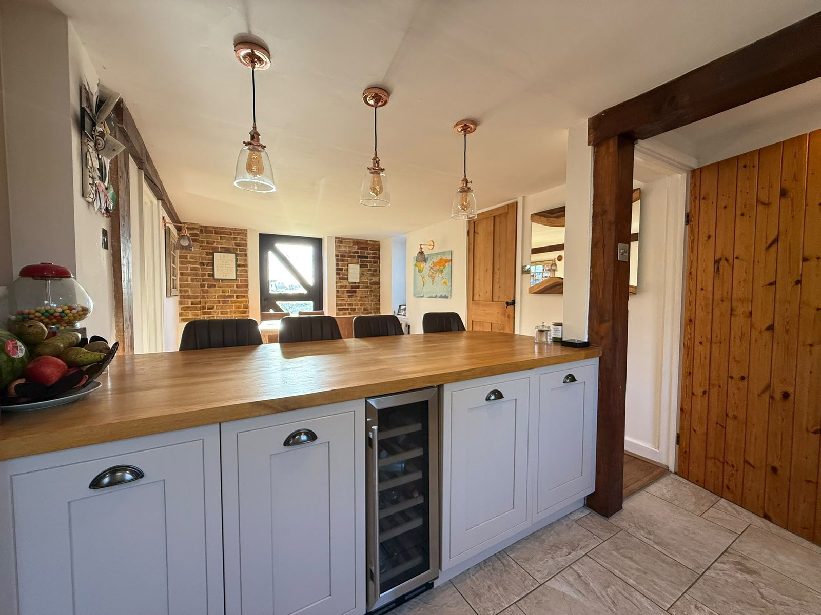 Semi Detached House for sale in Canterbury, Ash, Canterbury, CT3 2NP, 1991 m²