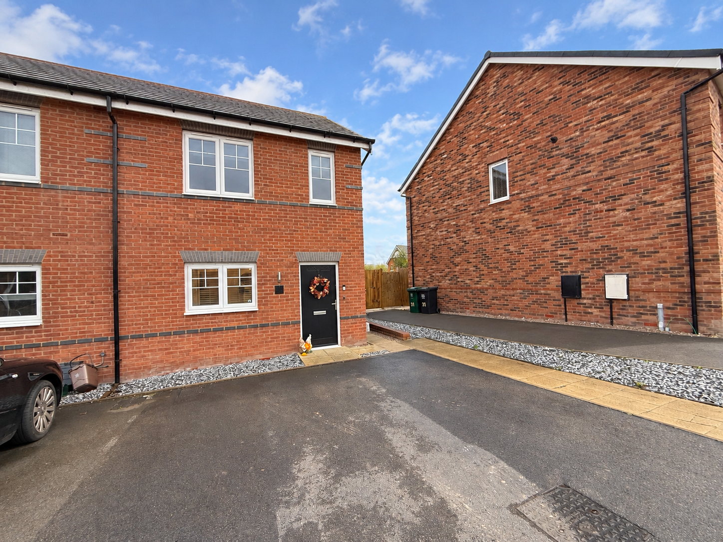 End Of Terrace House for sale in Swadlincote, Coral Lane, Swadlincote