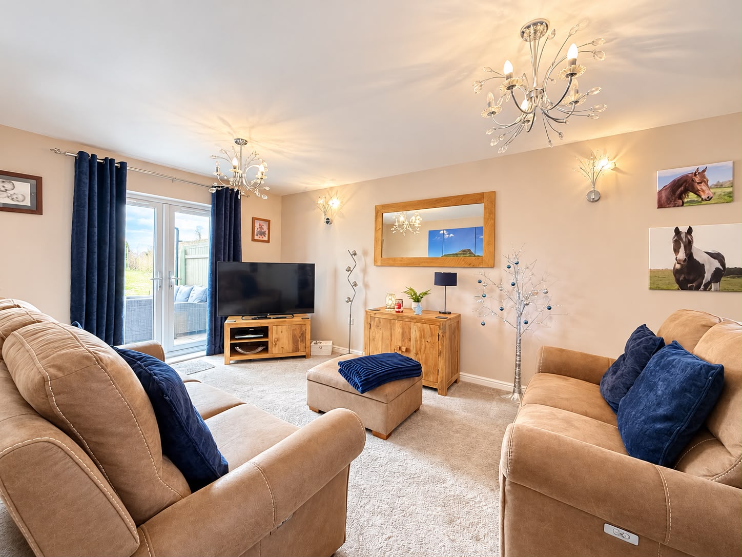 Detached House for sale in Kidwelly, Heol Dyffryn Aur, Carway, Kidwelly, Carmarthenshire SA17