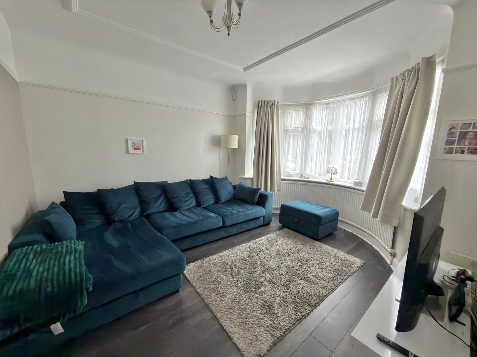 Semi Detached House for sale in Stanmore, Grange Avenue, Stanmore, HA7, 1496 m²