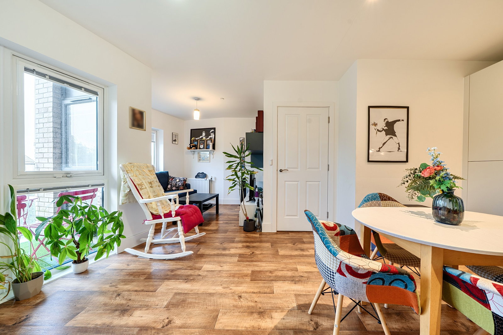 Flat for sale in London, 2 Peony Drive, London, CR4 4FP, 571 m²