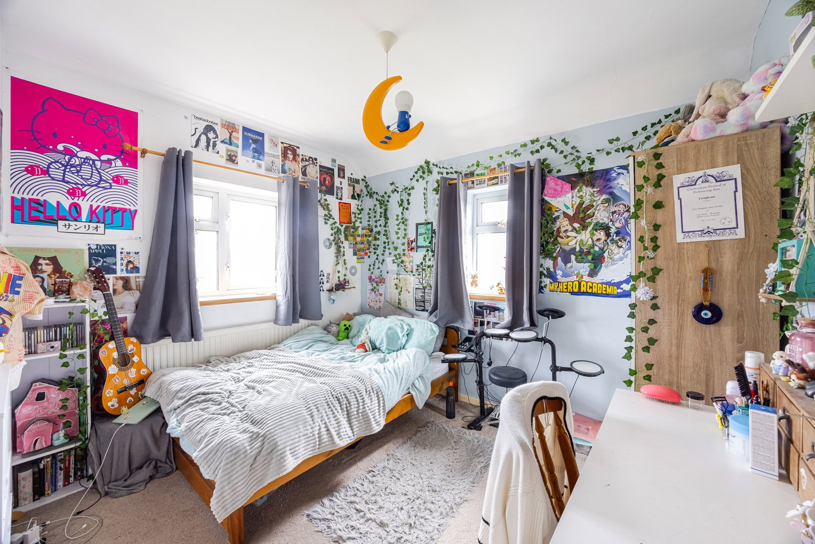 Semi Detached House for sale in Cheltenham, Haywards Road, Charlton Kings, Cheltenham, GL52 6RG
