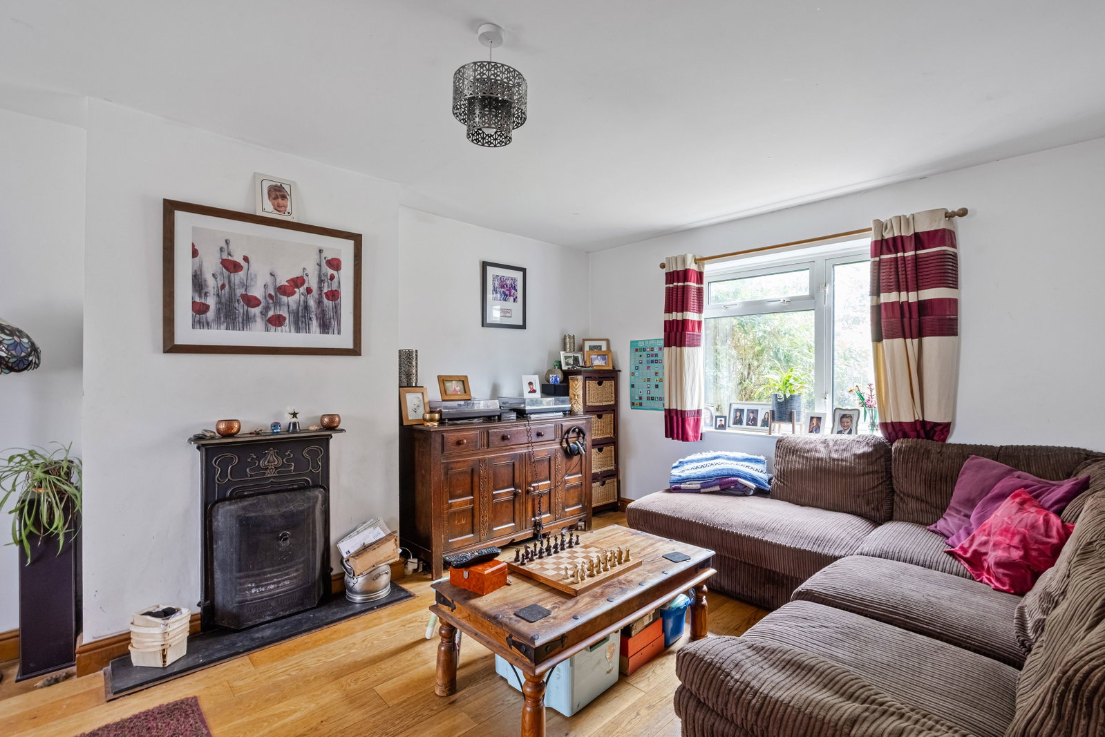 Semi Detached House for sale in Cheltenham, Haywards Road, Charlton Kings, Cheltenham, GL52 6RG