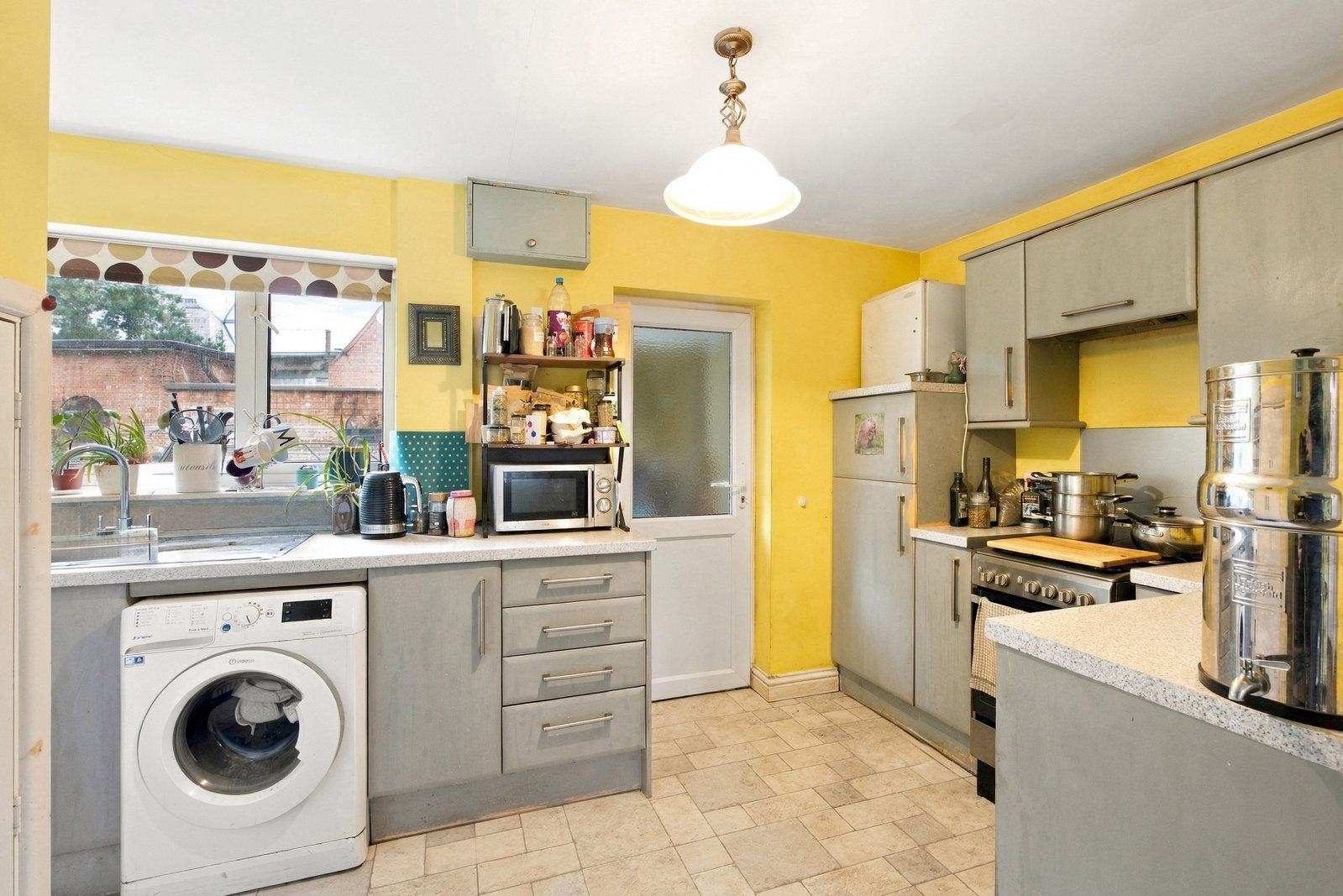 Semi Detached House for sale in Cheltenham, Haywards Road, Charlton Kings, Cheltenham, GL52 6RG