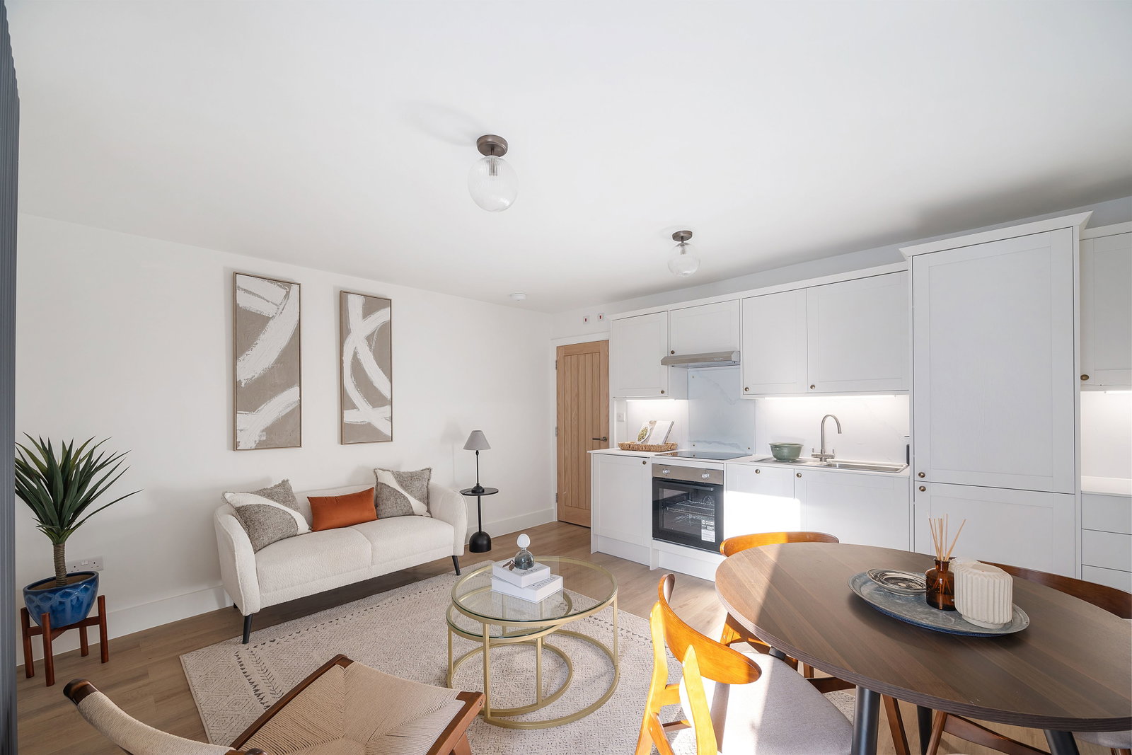 Flat for sale in London, Linden Grove, London, SE15, 573 m²