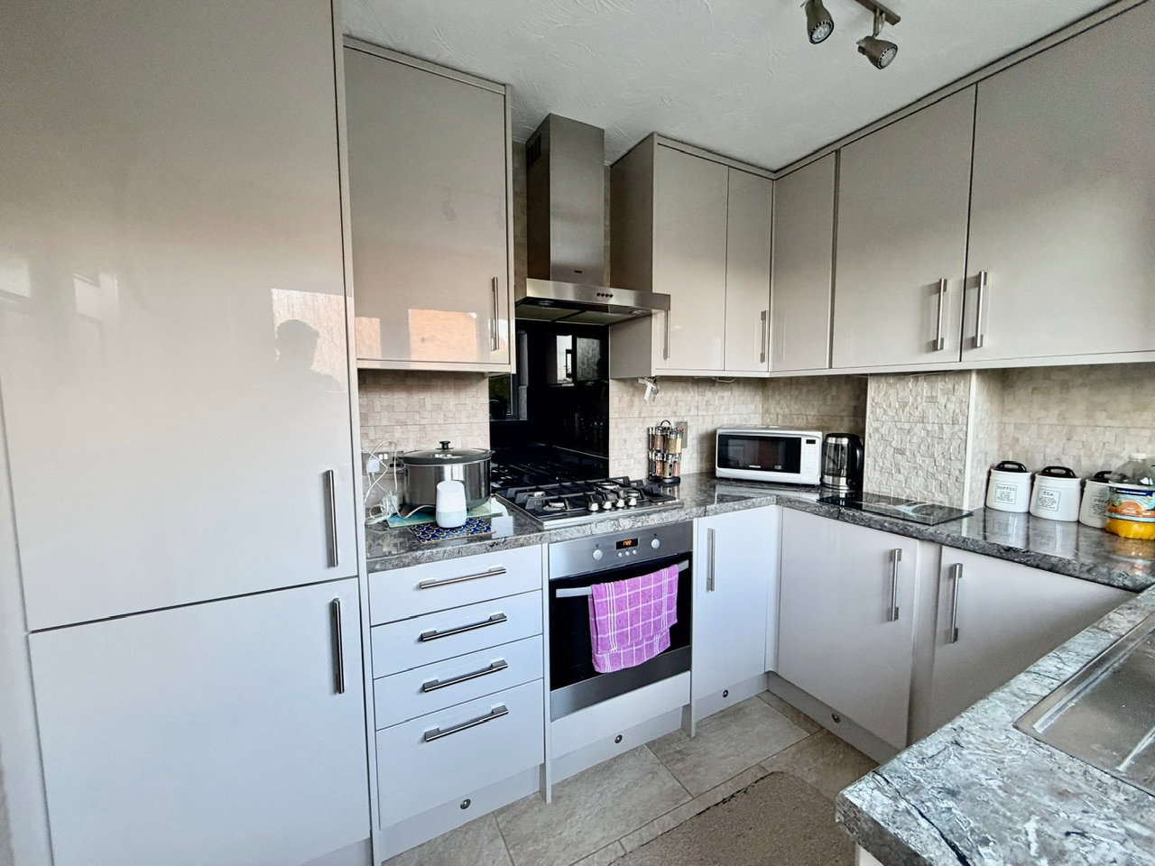 Detached House for sale in Blackwood, Y Cedrwydden, Blackwood, NP12 1FD