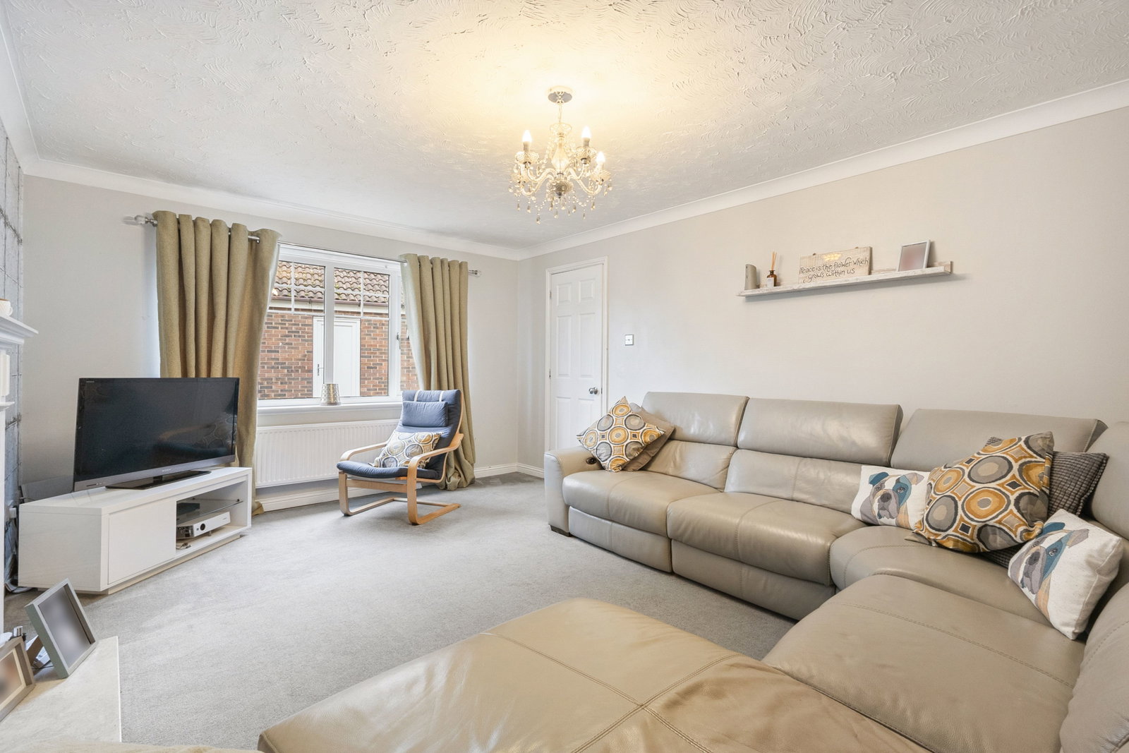 Detached House for sale in Castleford, Pasture Way, Castleford, WF10 5TN, 1354 m²