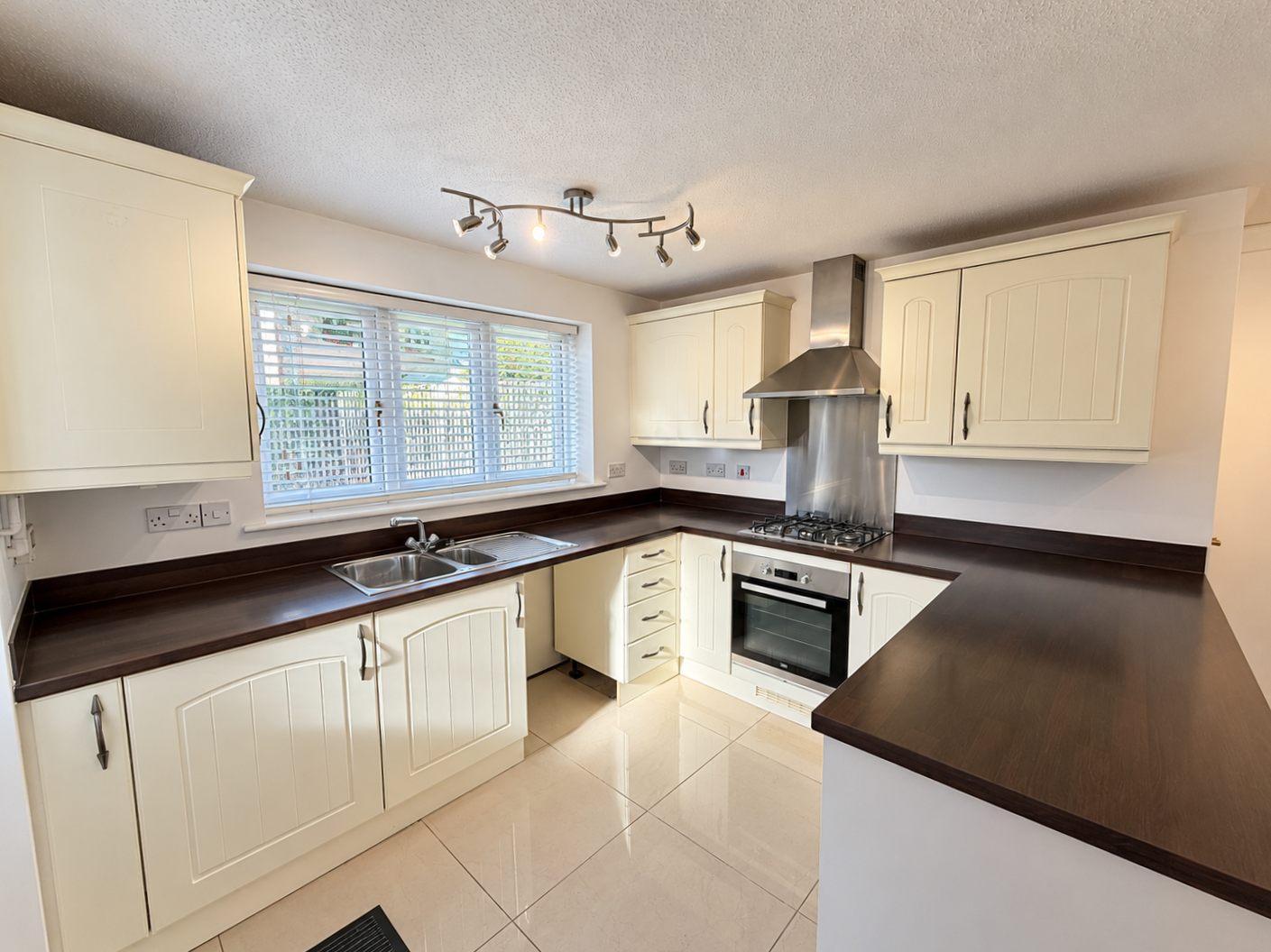 Detached House for sale in Swansea, Tyn Y Bonau Road, Pontarddulais, Swansea, SA4 8RY
