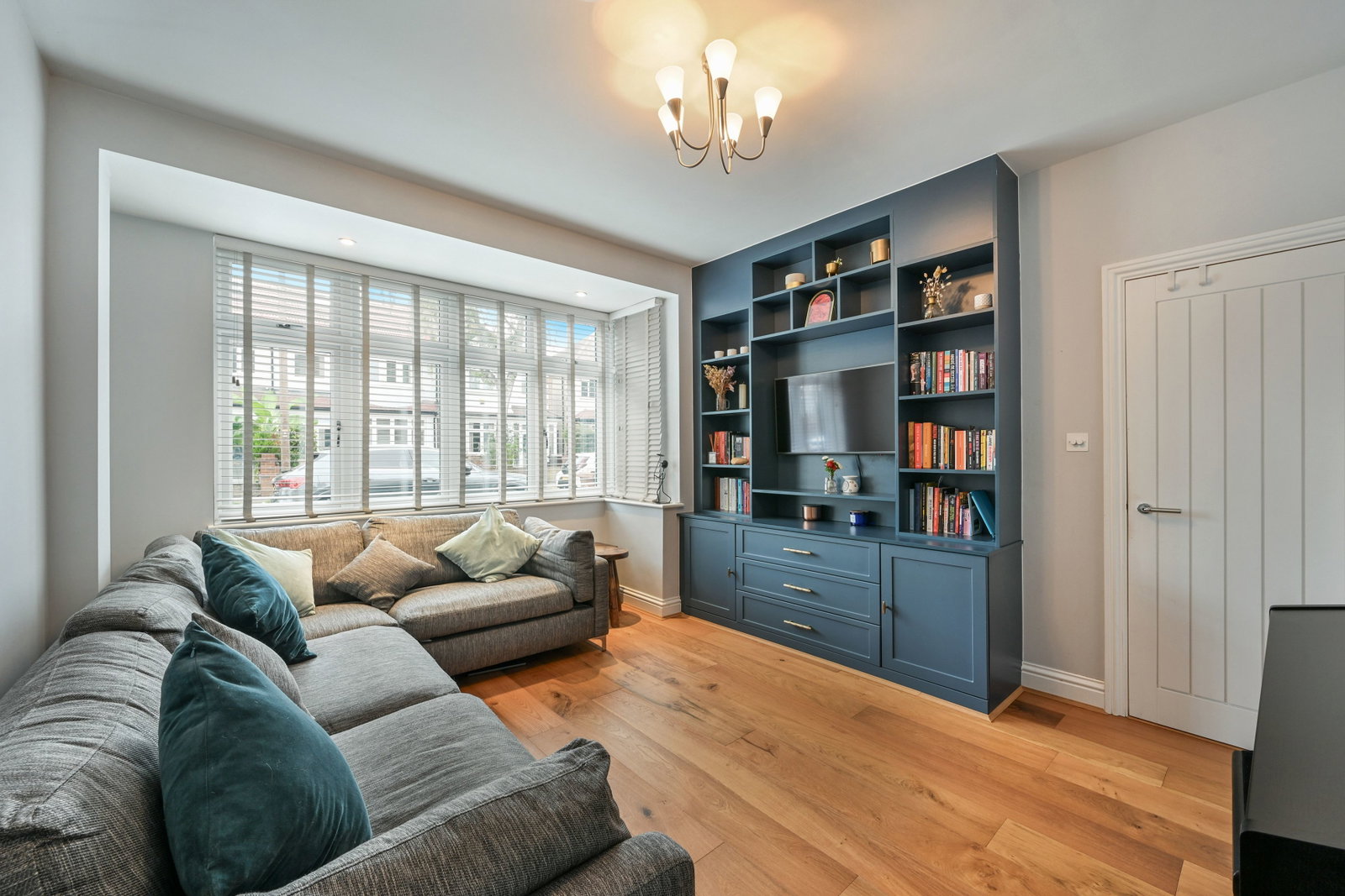 Terraced House for sale in Sutton, Ranfurly Road, Sutton, SM1 3JB, 1031 m²