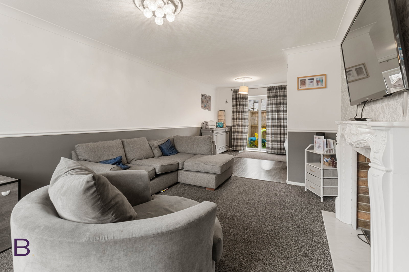 End Of Terrace House for sale in Bradford, Penfield Grove, Clayton, Bradford, BD14 6LJ