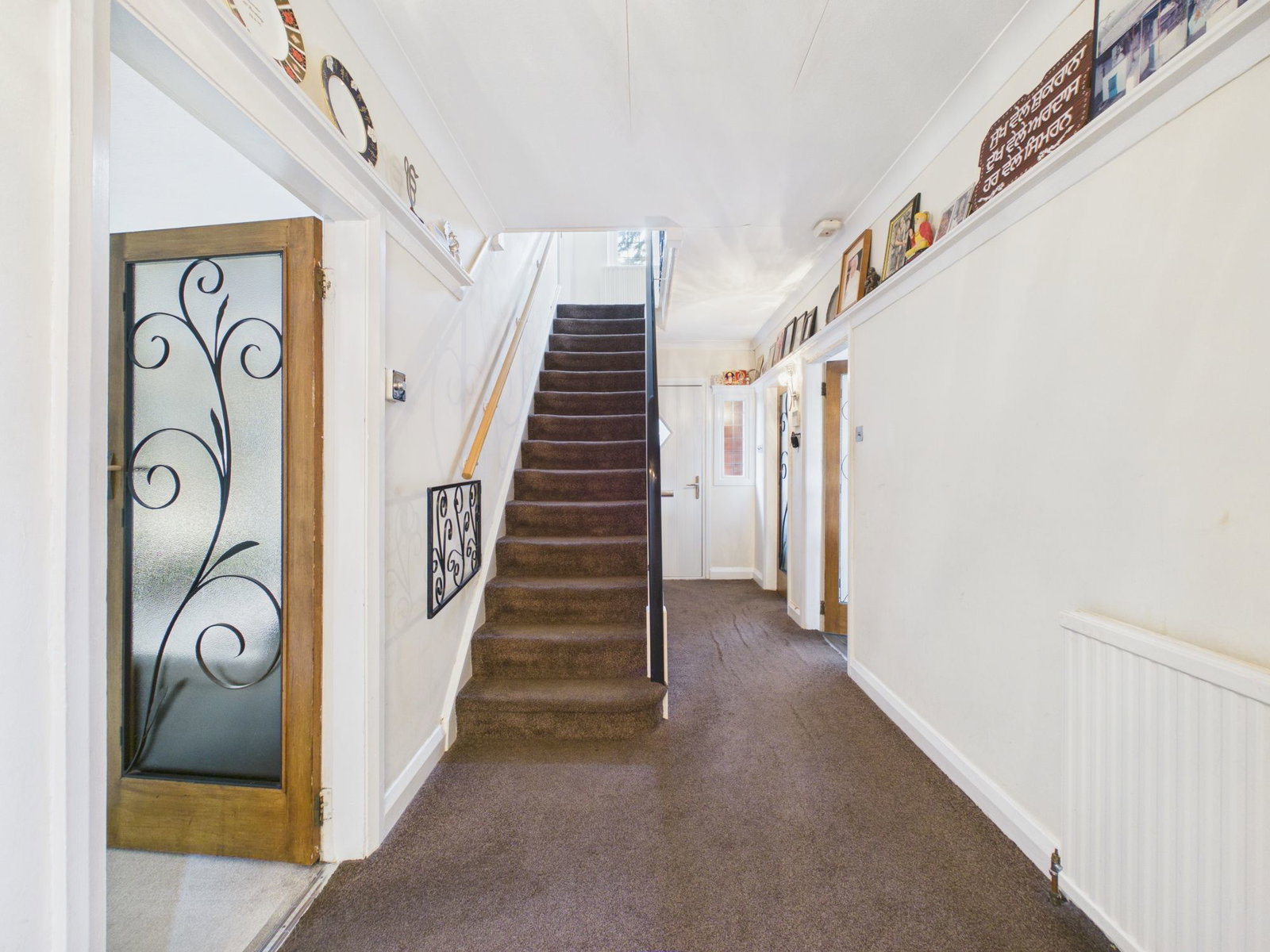 Detached House for sale in Leicester, Uppingham Road, Humberstone, LE5, 2025 m²
