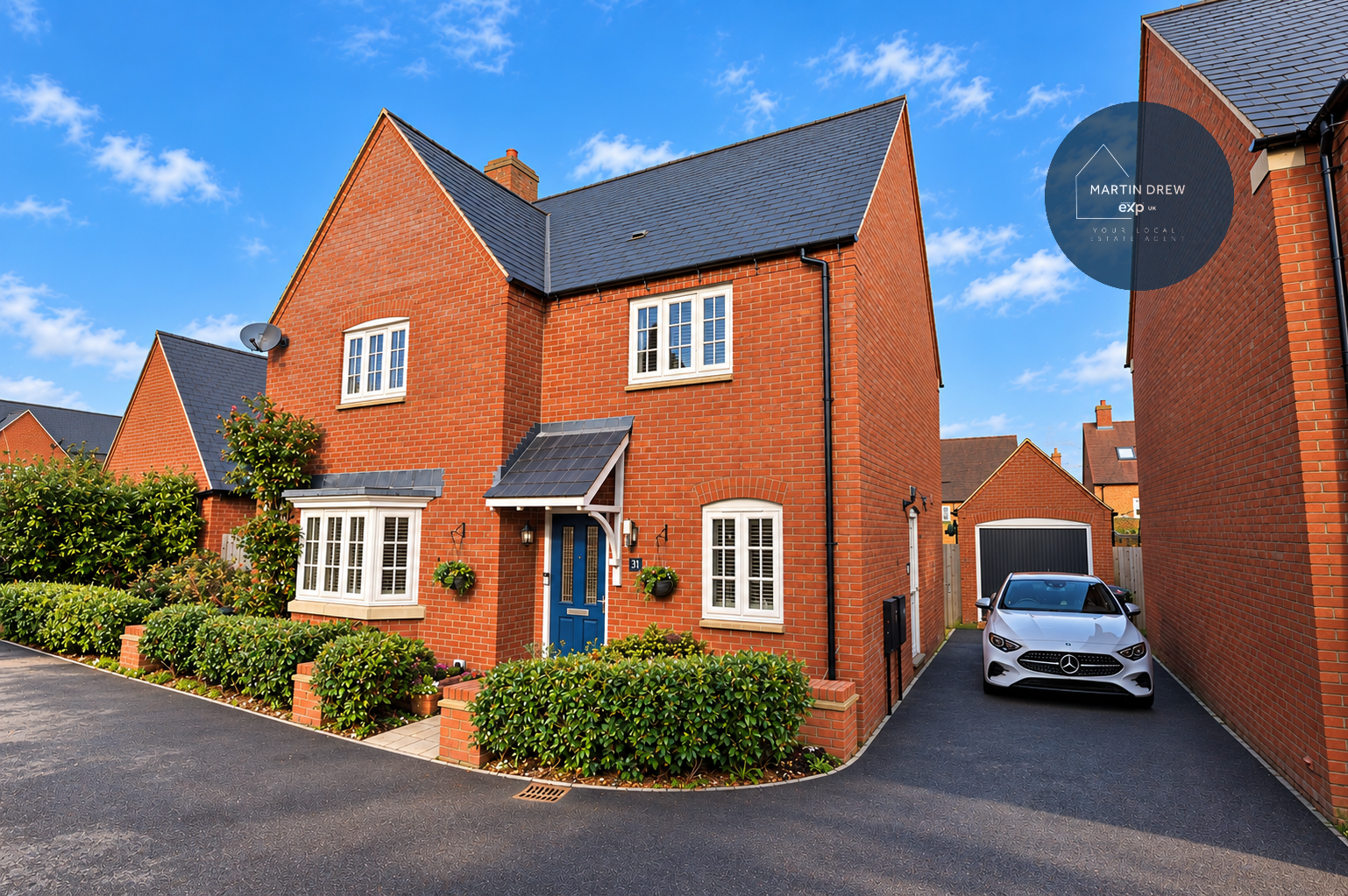 Detached House for sale in Brackley, Hyperion Lane, Brackley, NN13 6FU