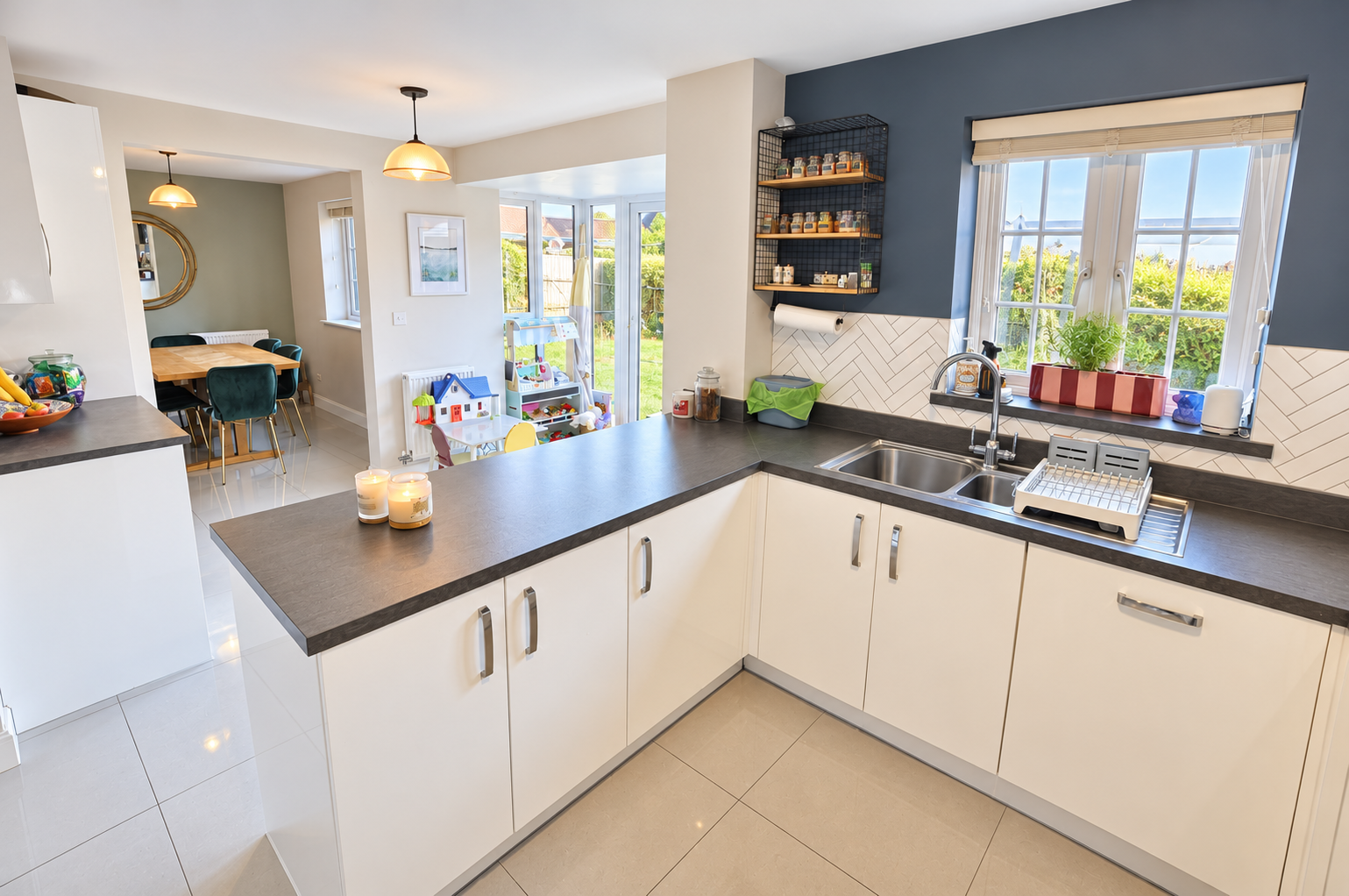Detached House for sale in Brackley, Hyperion Lane, Brackley, NN13 6FU