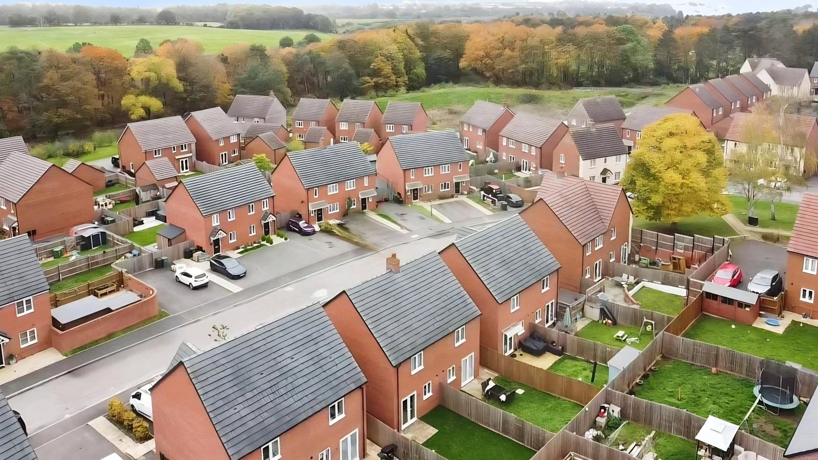 Semi Detached House for sale in Kidderminster, Clover Avenue, Lea Castle, Kidderminster, Worcestershire, DY10 3FH