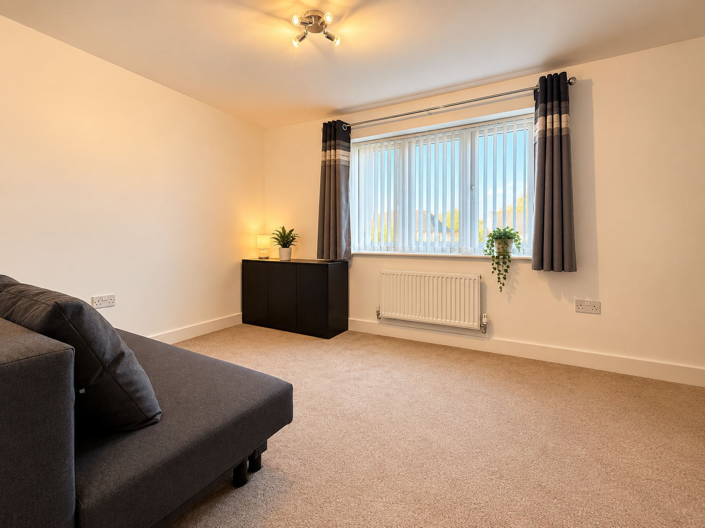 Semi Detached House for sale in Peterborough, Mason Grove, ROMAN FIELDS/GUNTHORPE, Peterborough, PE4