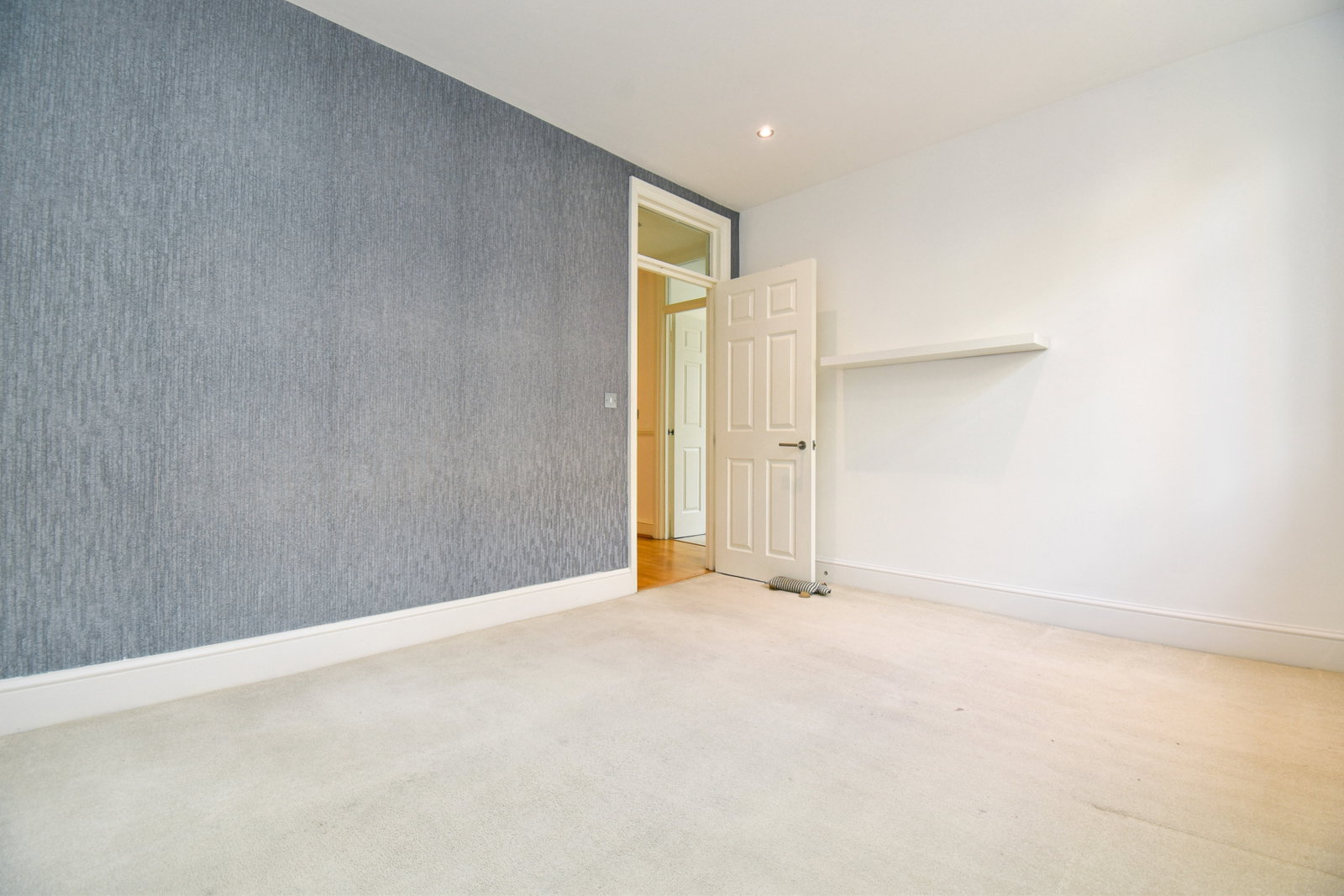 Apartment in Bromley