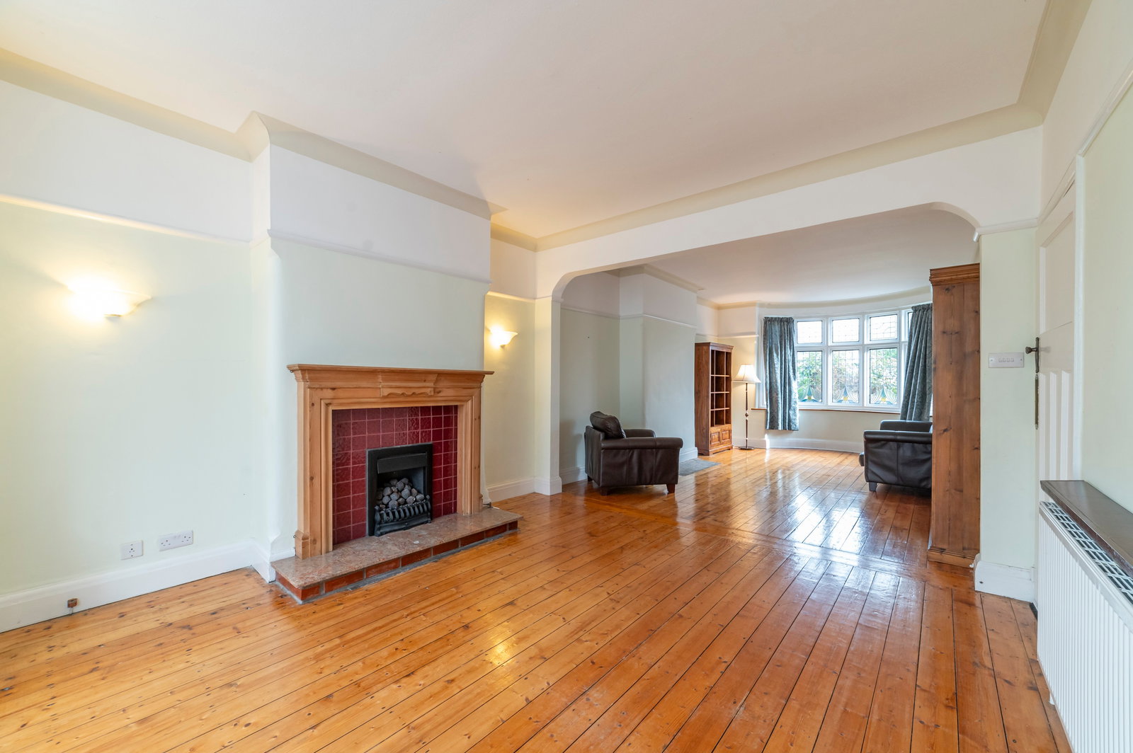 Semi Detached House for rent in Stockport, Buckingham Road West, Heaton Moor, Stockport, SK4, 1794 m²