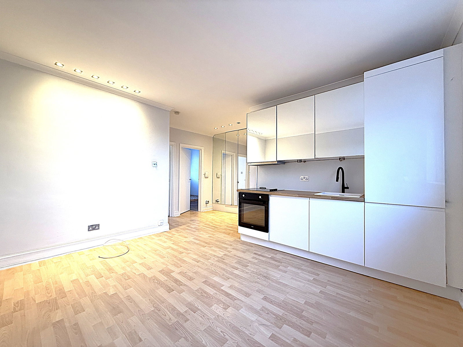 Flat in London