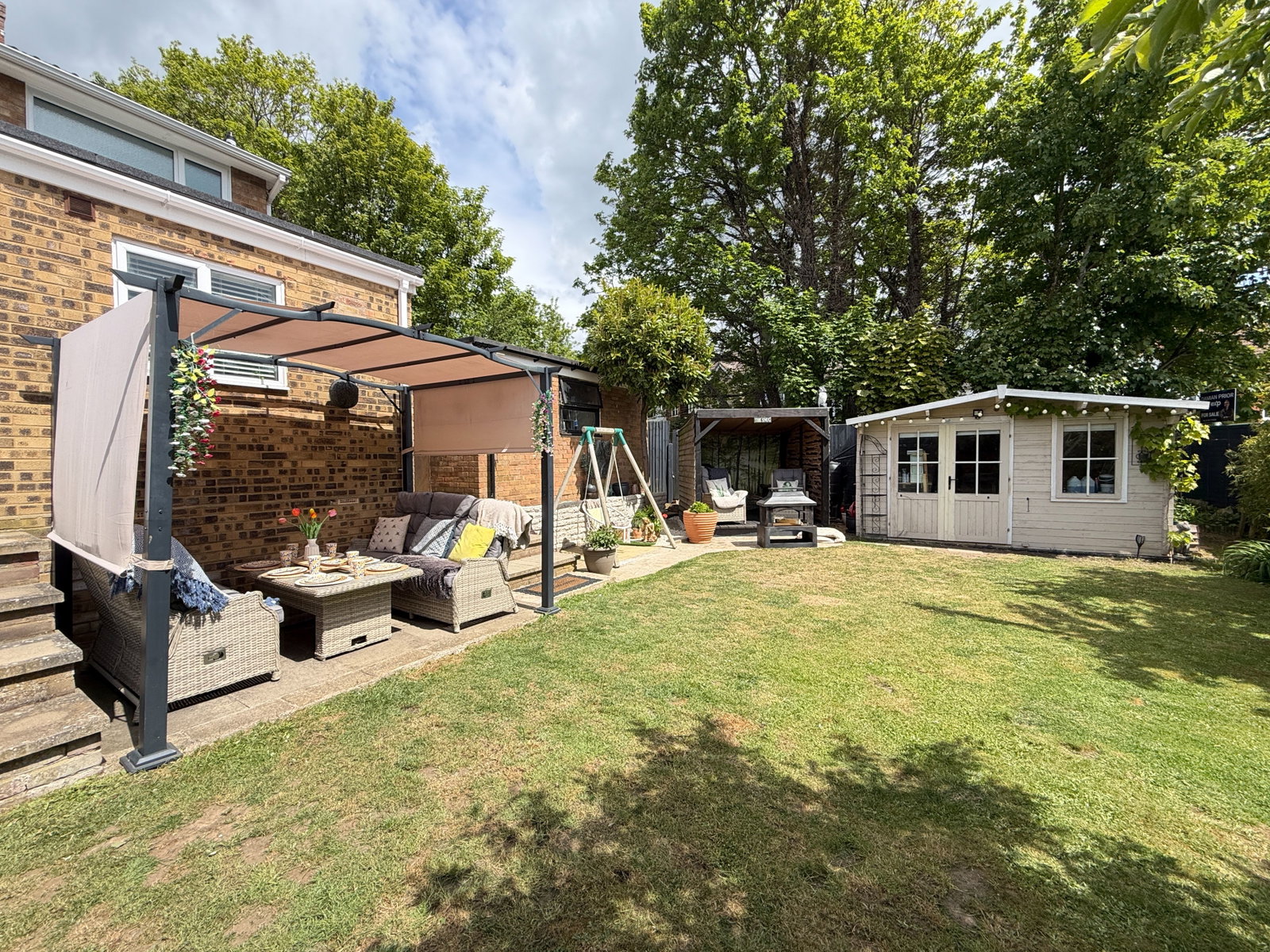 Semi Detached House in Halstead
