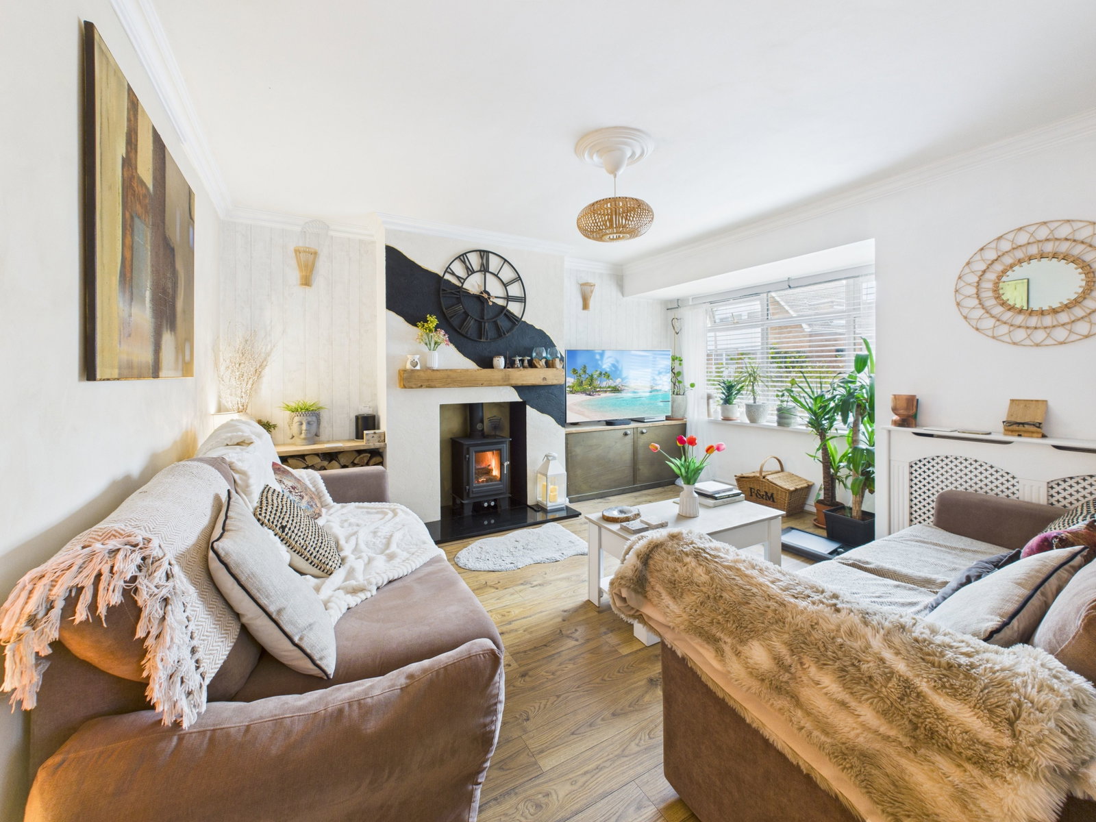 Semi Detached House in Halstead